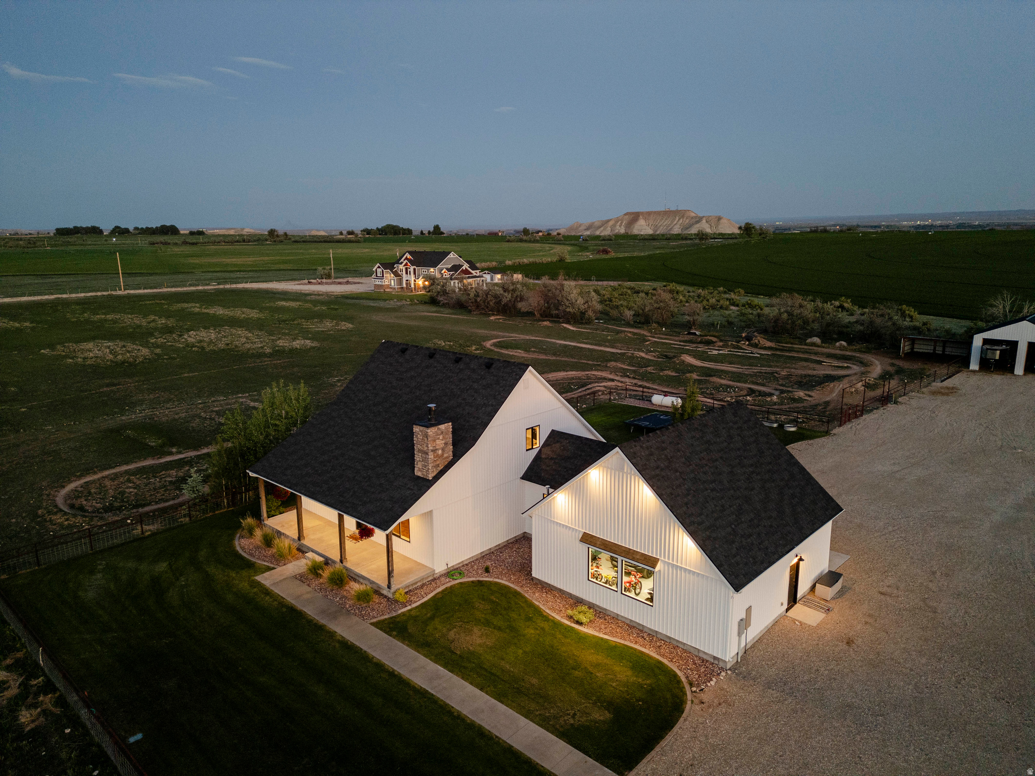 BROADHEAD MINOR - Residential
