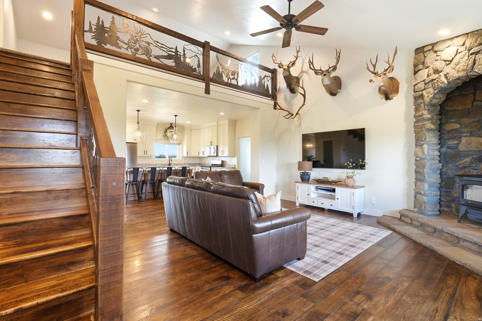BROADHEAD MINOR - Residential