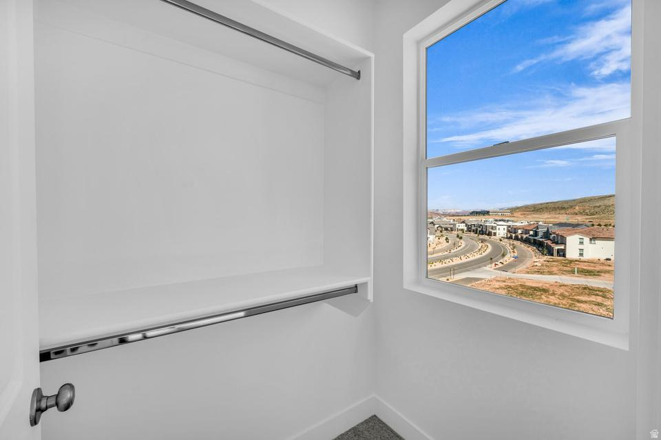 AUBURN HILLS - Residential