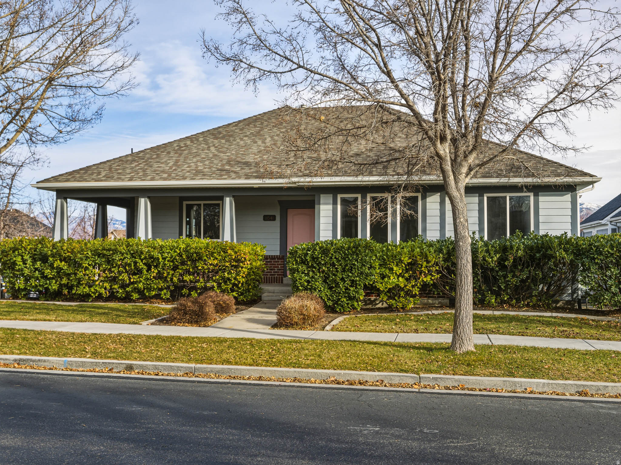 DAYBREAK - Residential