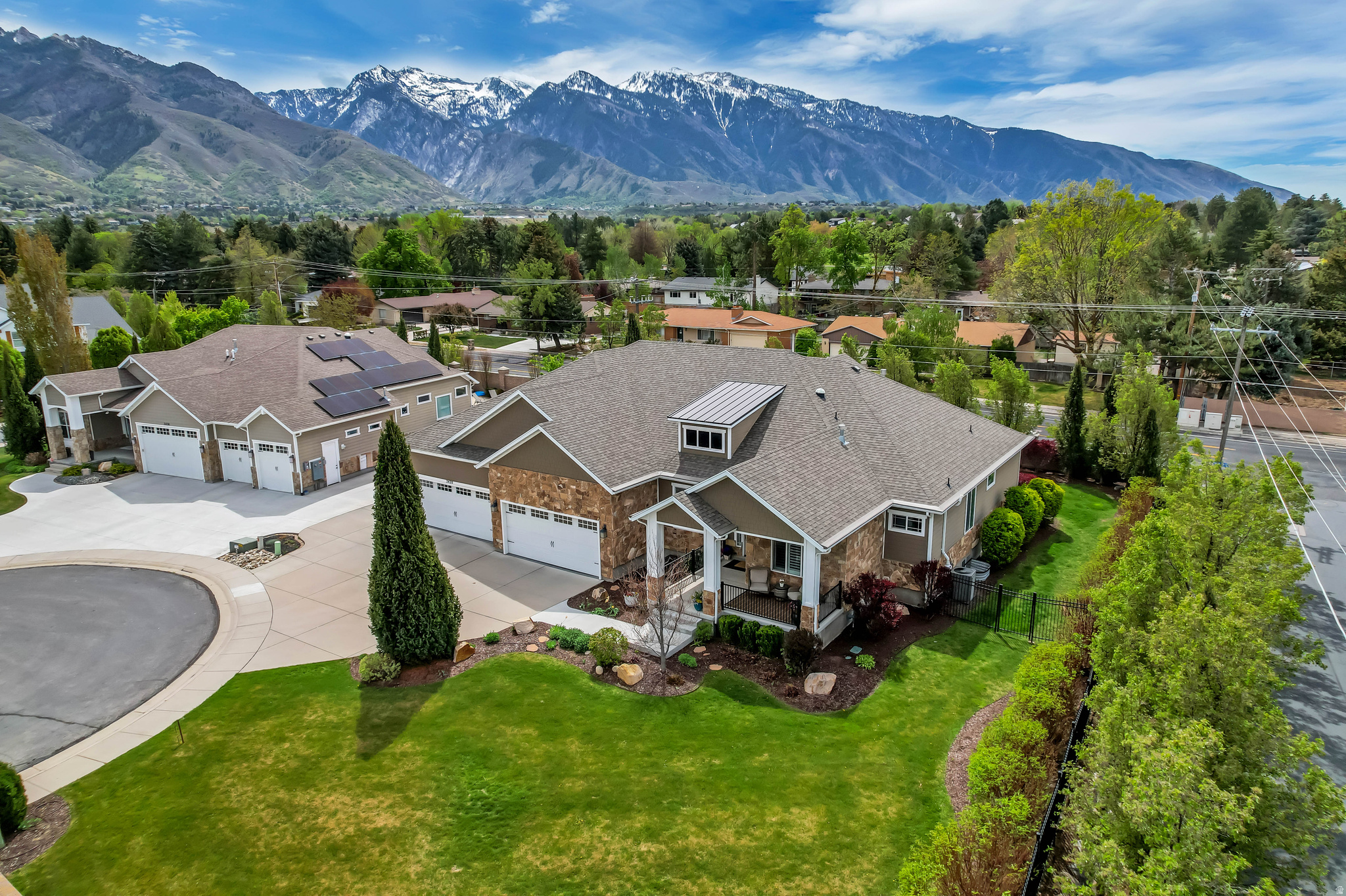 ROYAL OAK ESTATES PUD - Residential