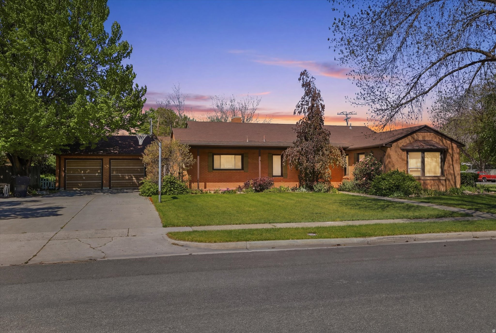 Well maintained spacious home in a quiet neighborhood. All brick construction, lots of storage through out,  two car attached garage and additional  parking for the toys,  private fenced back yard with mature landscaping. Covered Breezeway Enclosed patio,  Sprinklers on lawns not in flower beds, Secondary water available but not connected.