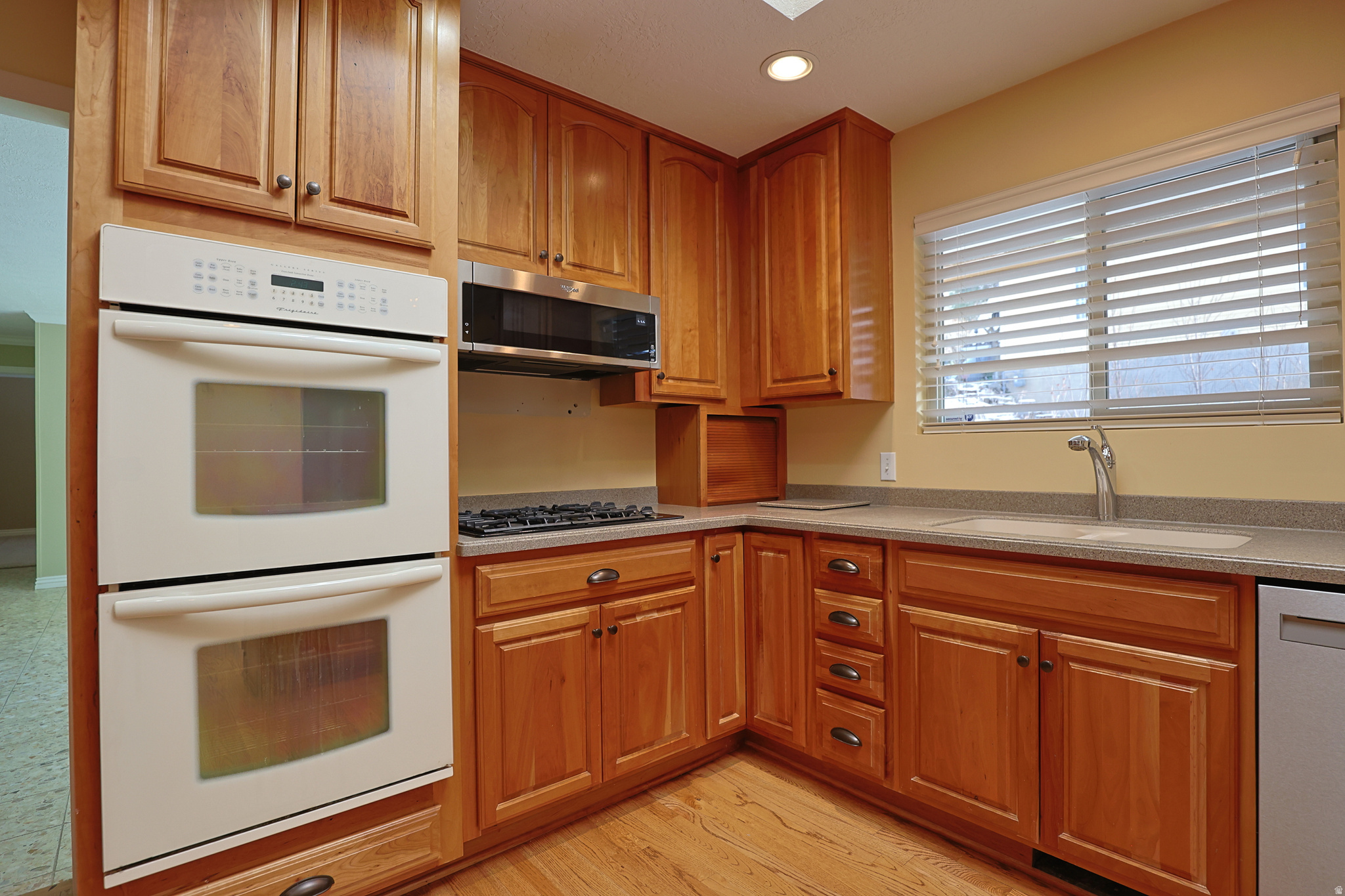 BONA VILLA PARK - Residential