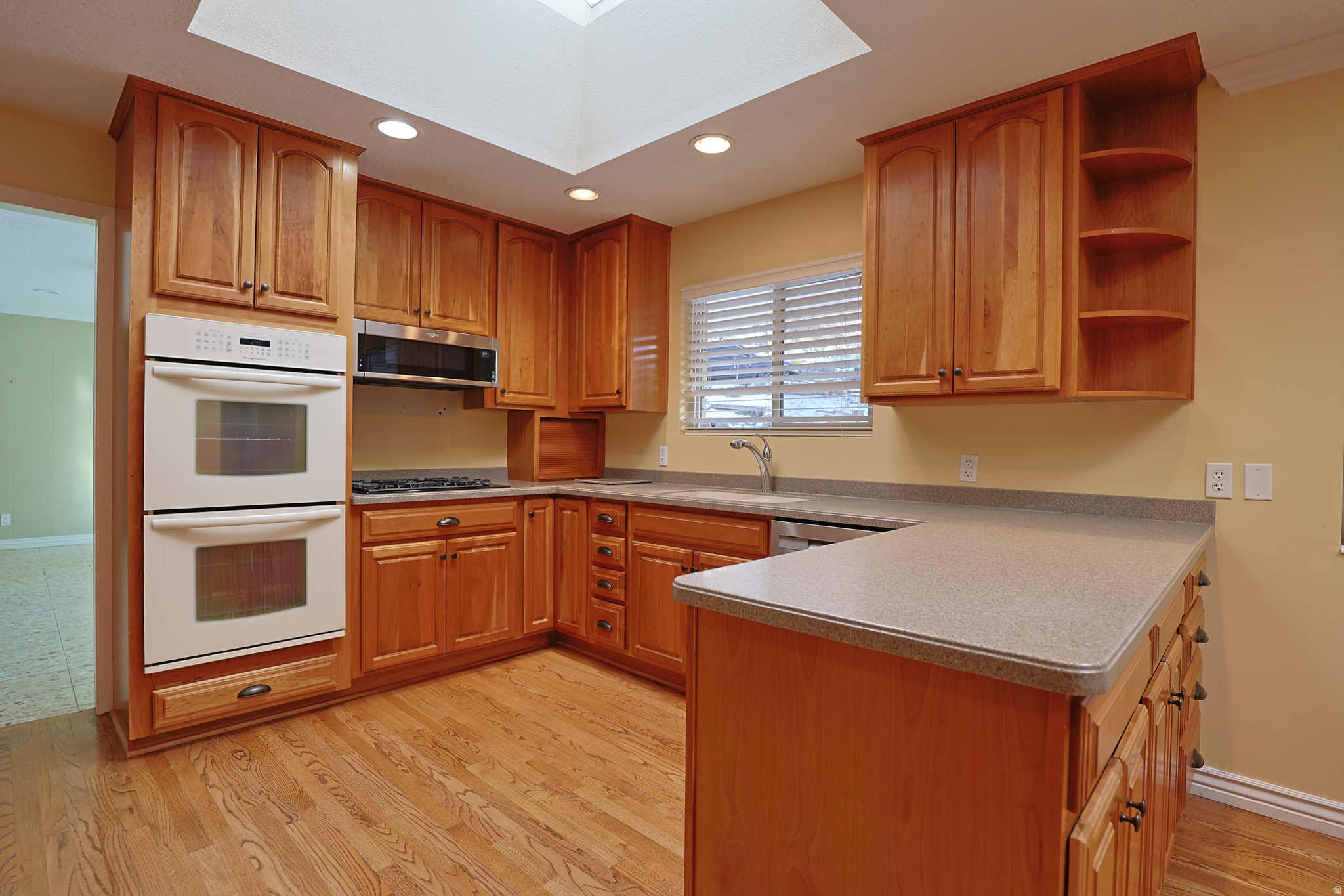 BONA VILLA PARK - Residential