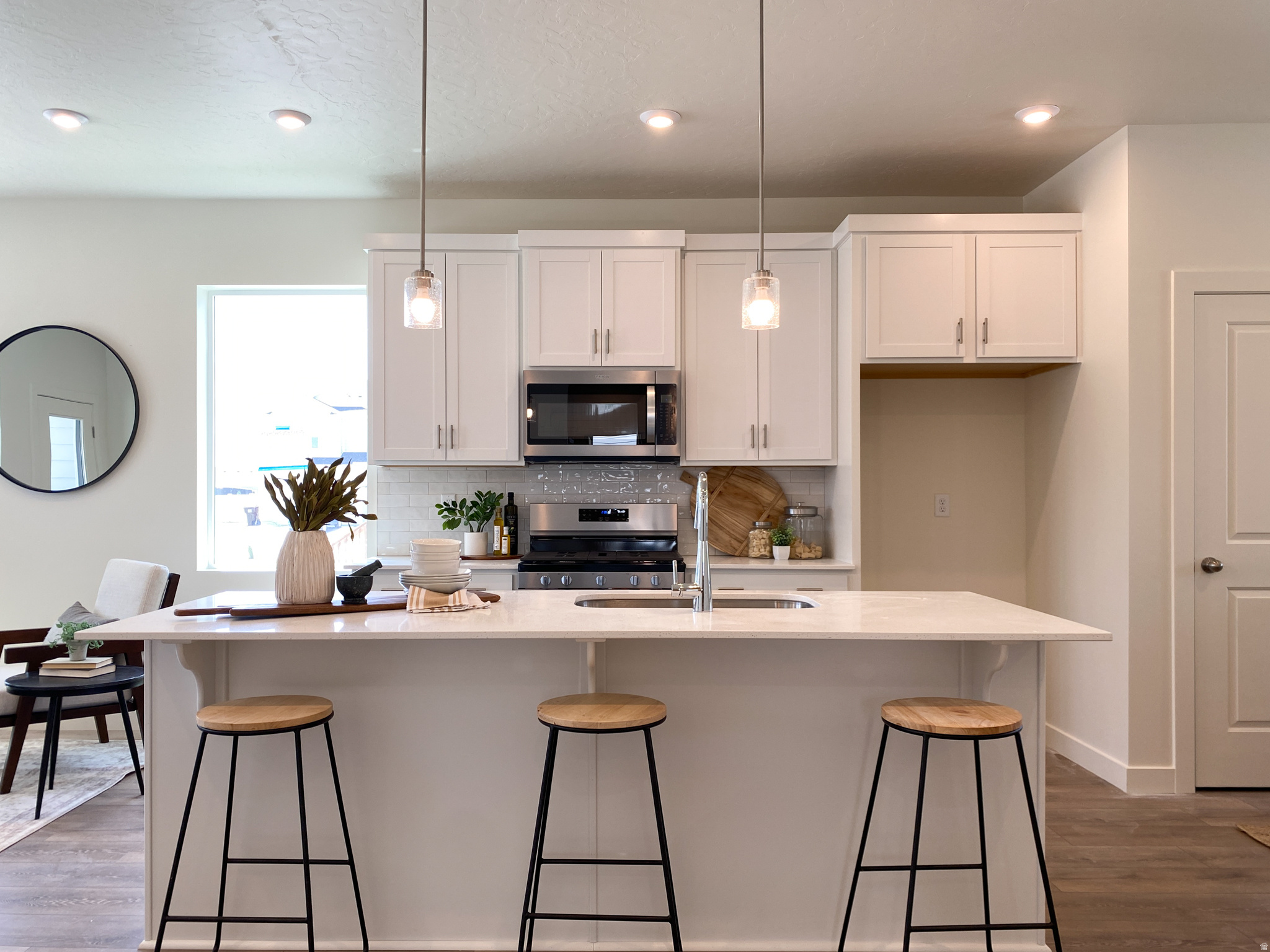 RIVERSIDE ESTATES - Residential