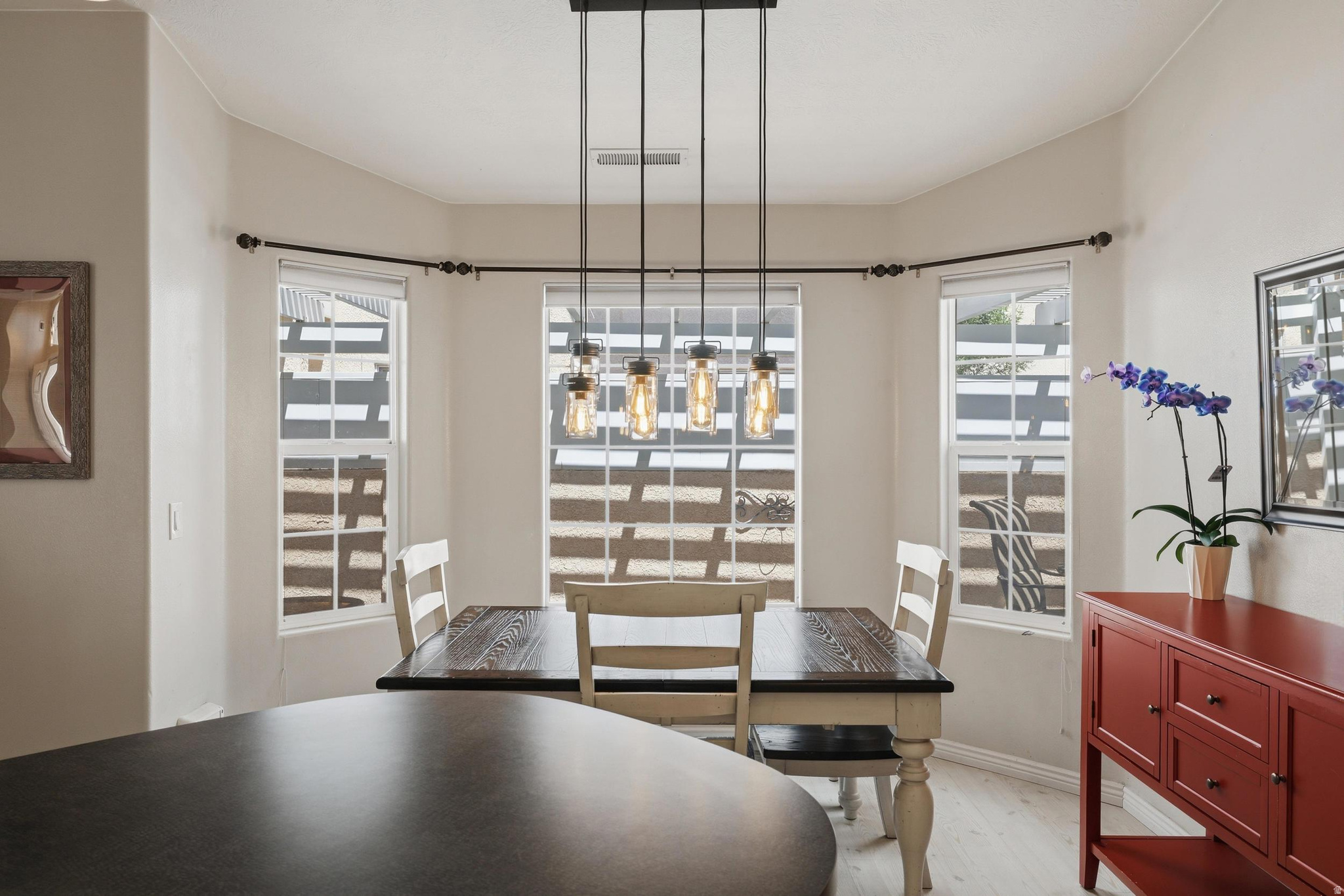 COTTON MANOR 1 - Residential