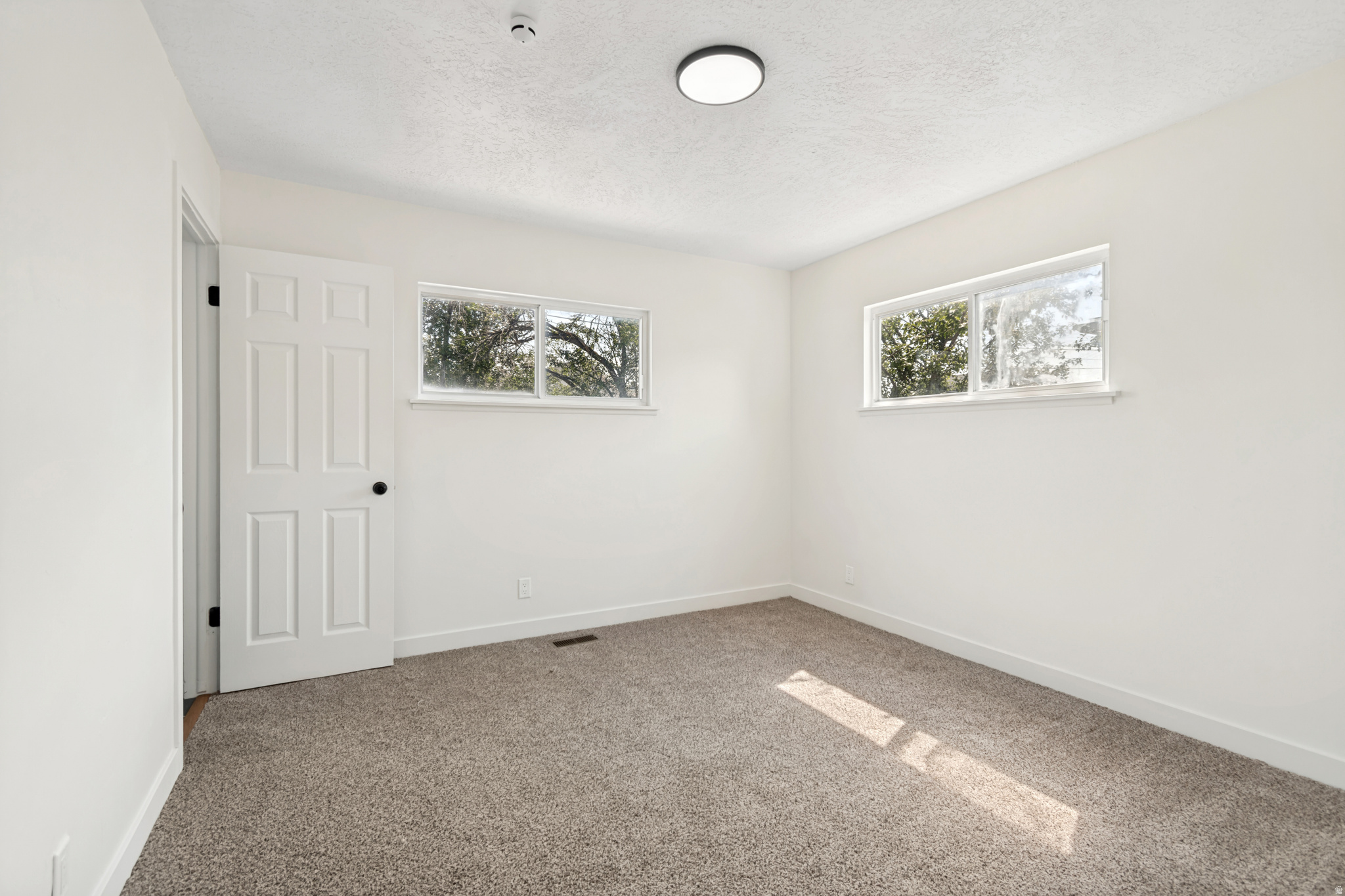 HOFFMAN HEIGHTS #15 - Residential