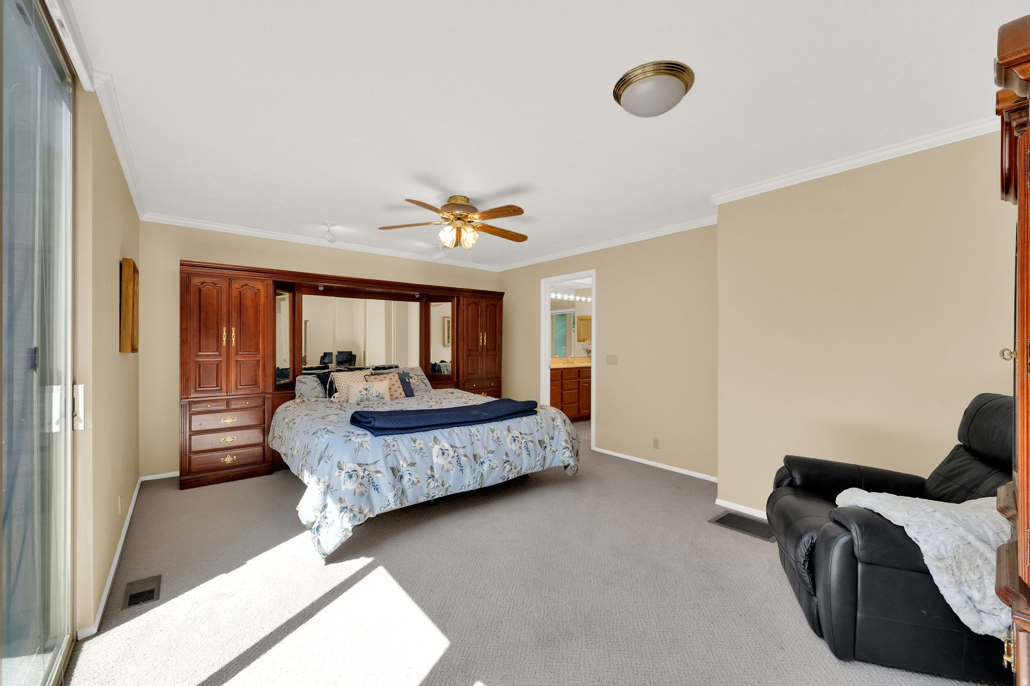 SLEEPY HOLLOW - Residential