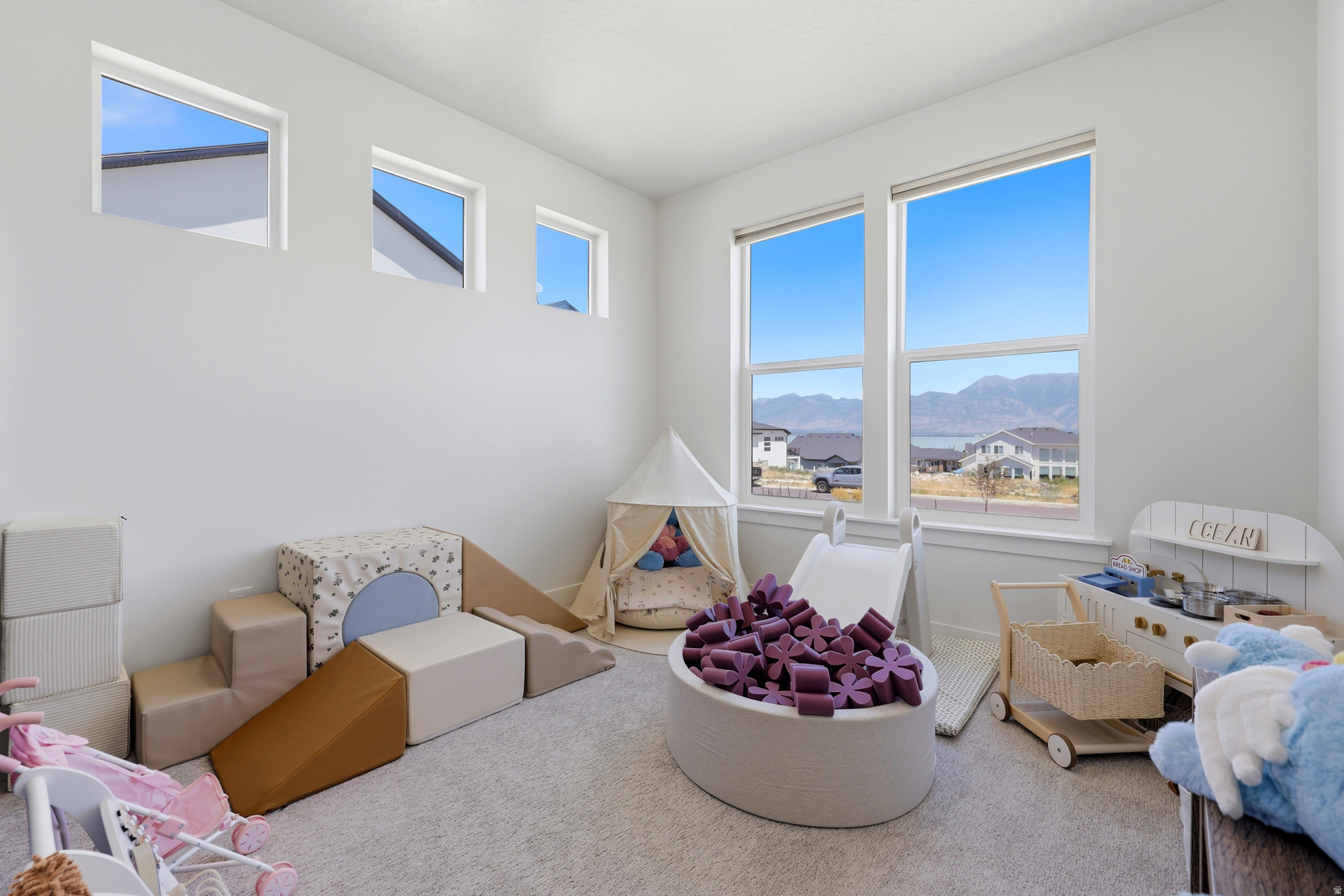 CATALINA BAY - Residential