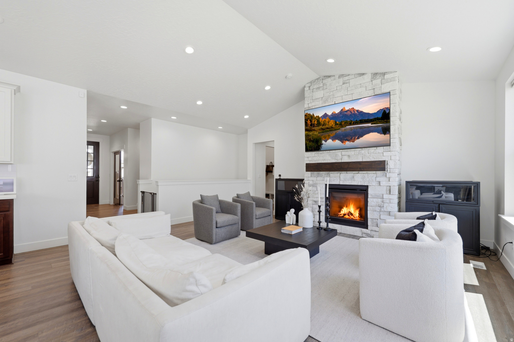 CATALINA BAY - Residential