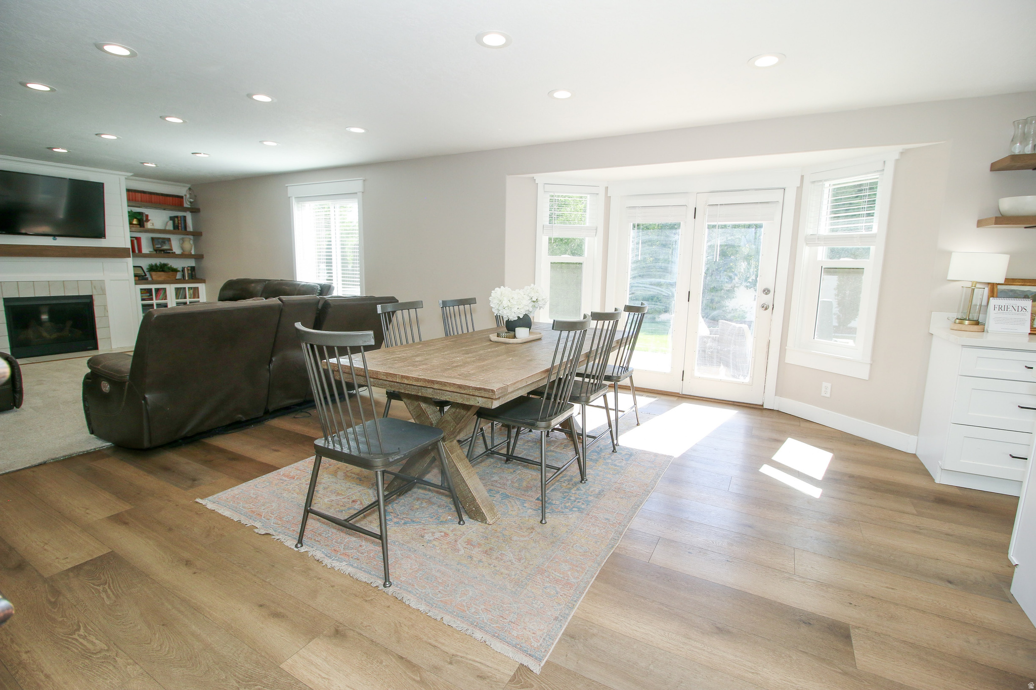 WHISPERWOOD COVE - Residential