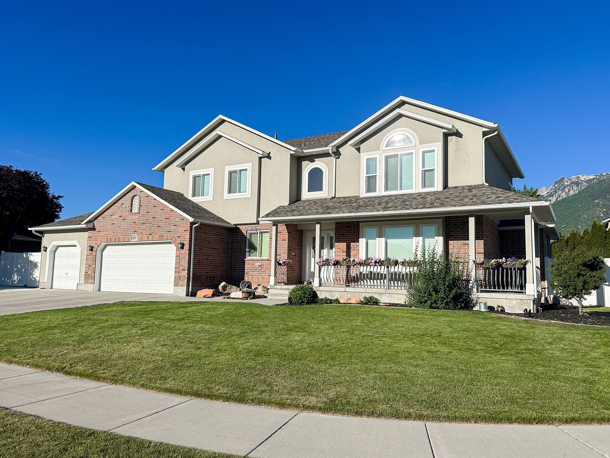 WHISPERWOOD COVE - Residential
