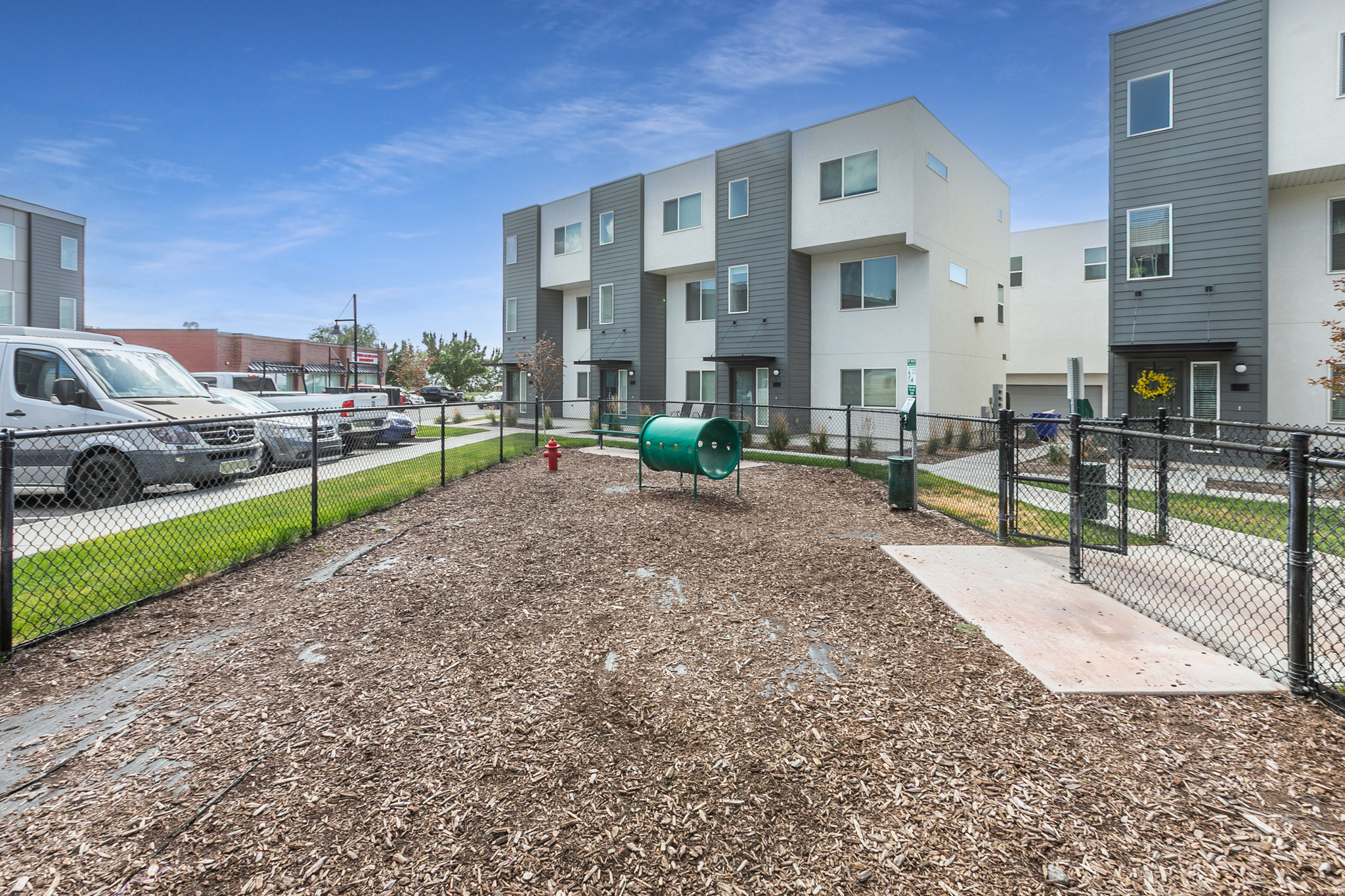 WINNIE - Residential