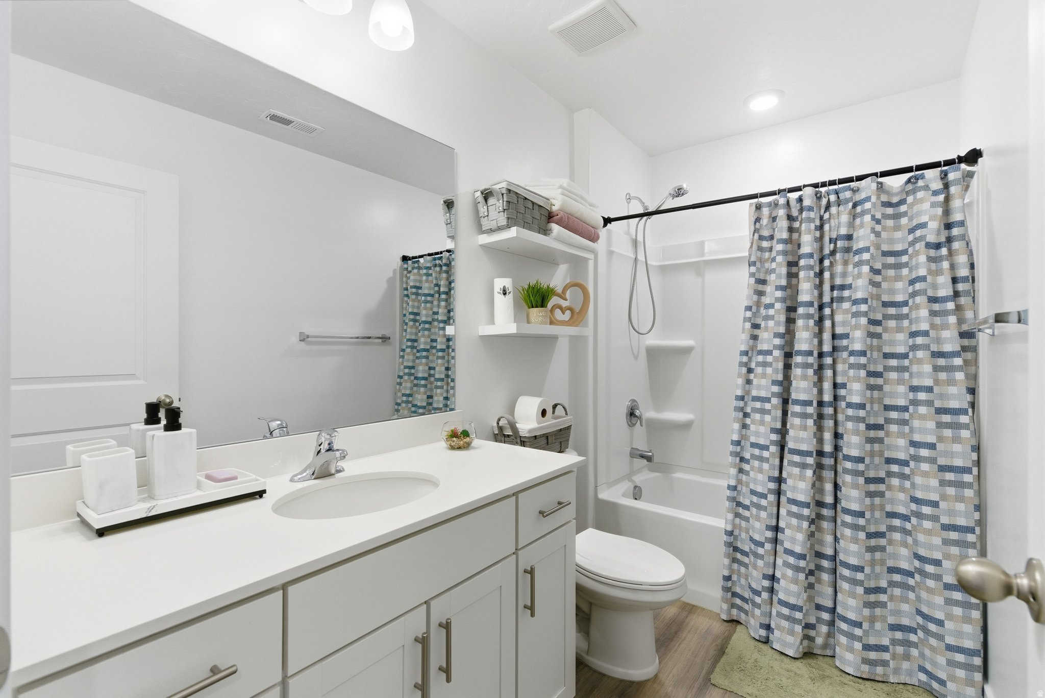 GATEWAY TO LITTLE VALLEY PHASE 1B - Residential