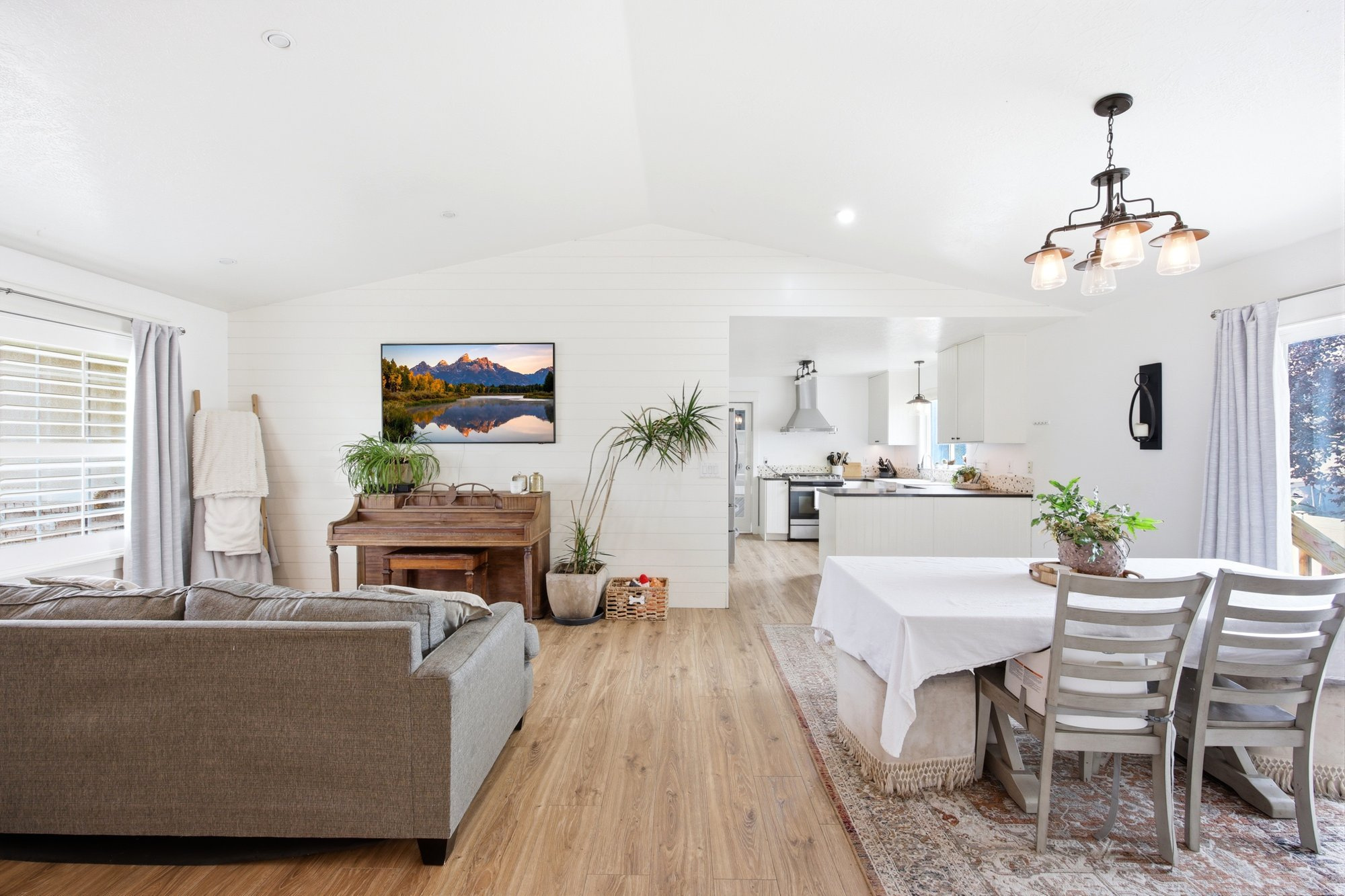 QUAIL CREST PHASE 1 - Residential