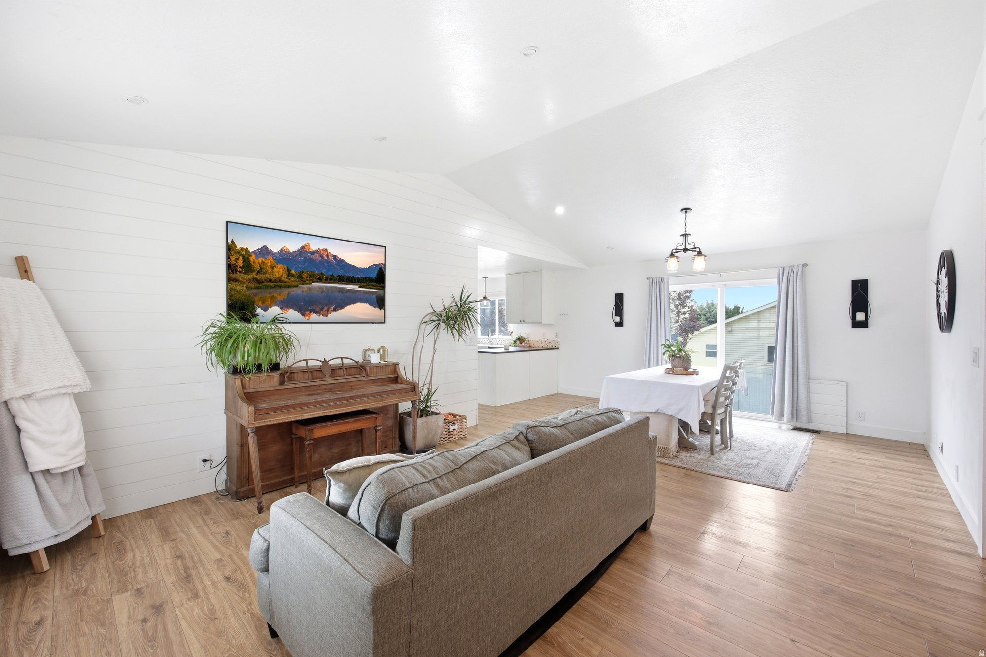 QUAIL CREST PHASE 1 - Residential