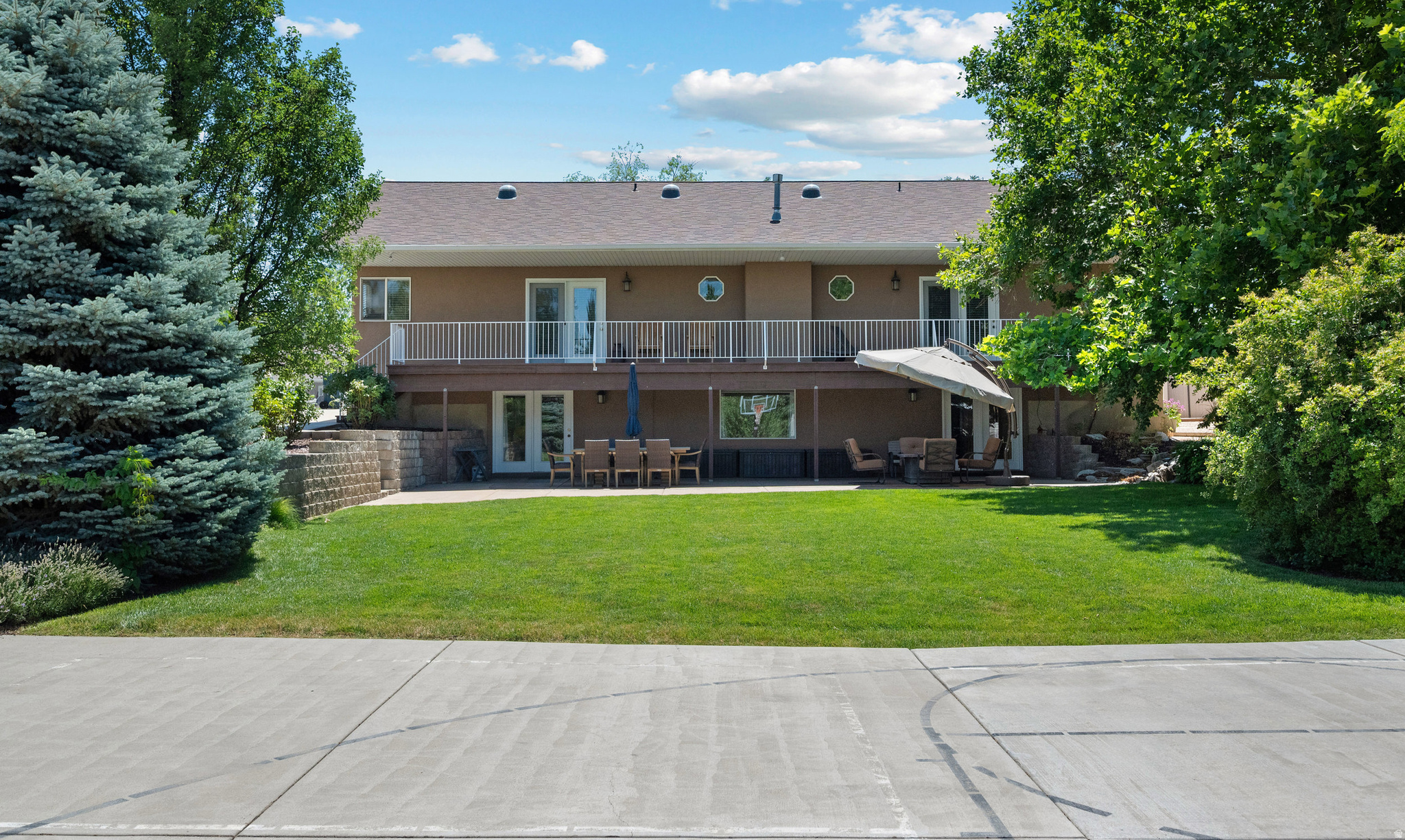 IDAS ACRES - Residential