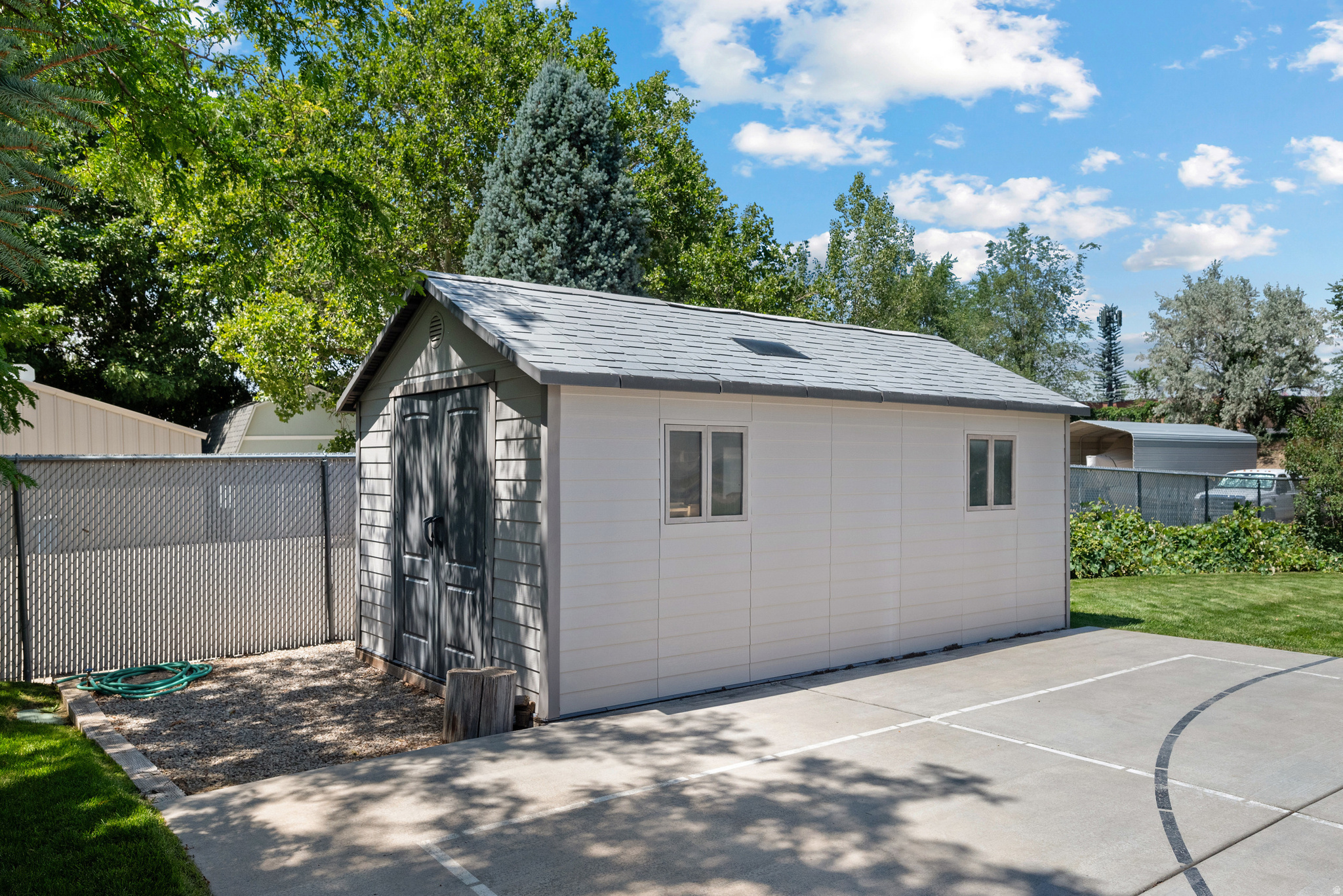 IDAS ACRES - Residential
