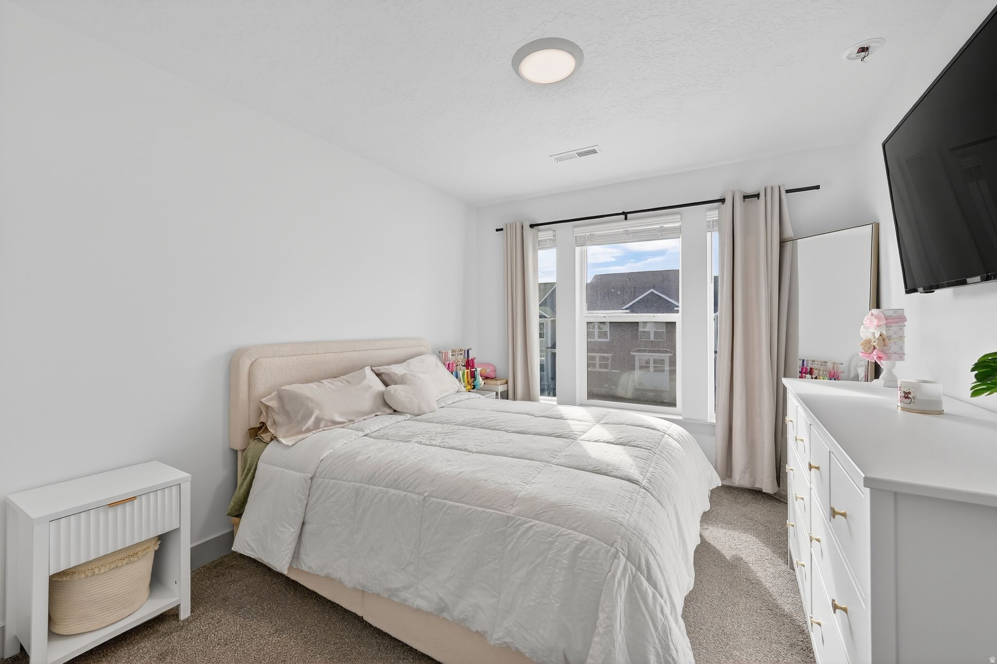 MOUNTAIN RIDGE - Residential