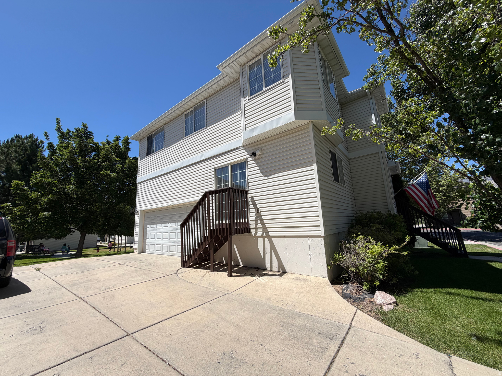 NORTH PARK MEADOWS - Residential