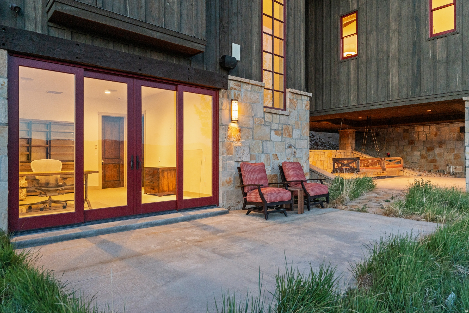 THE SUMMIT - Residential