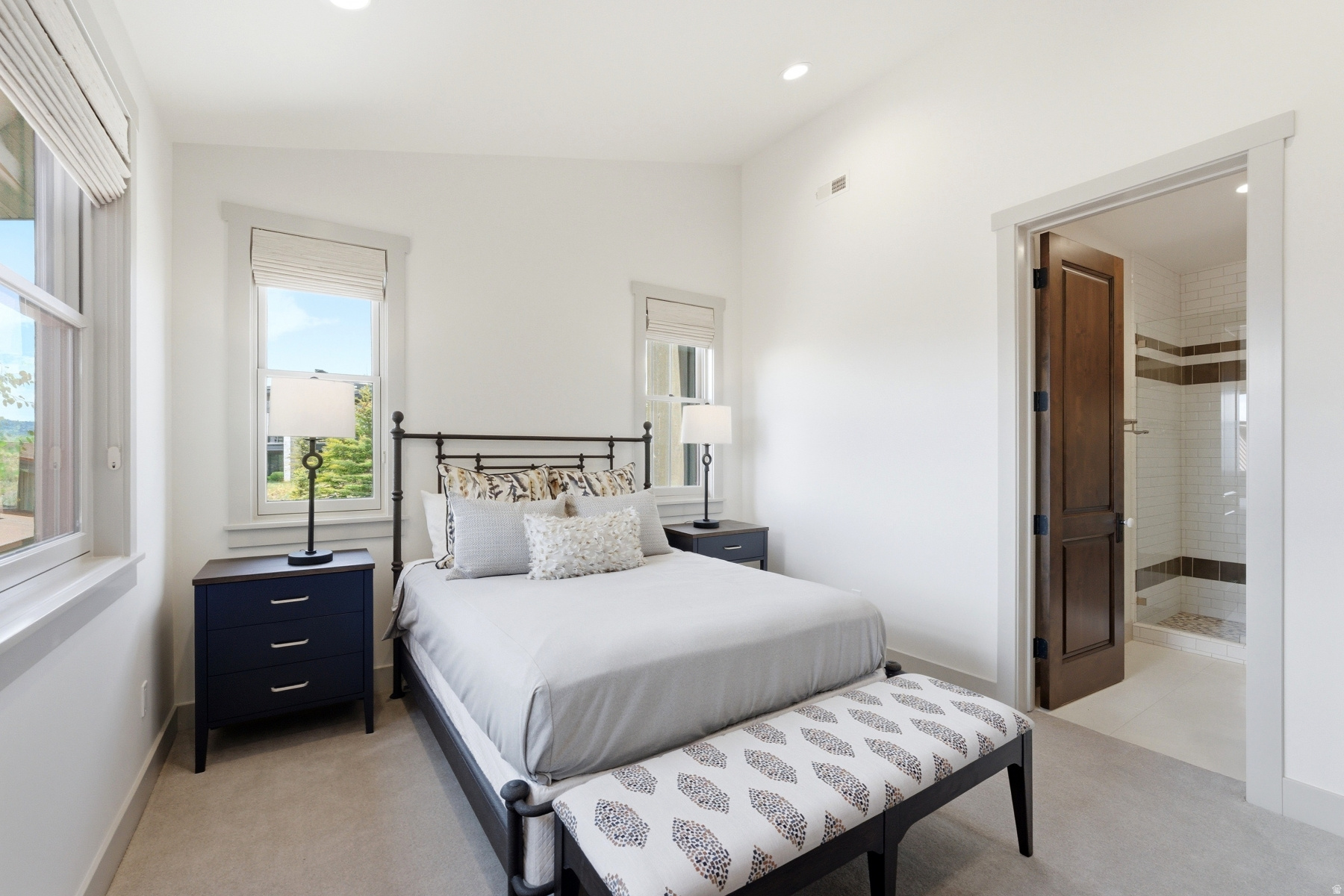 THE SUMMIT - Residential