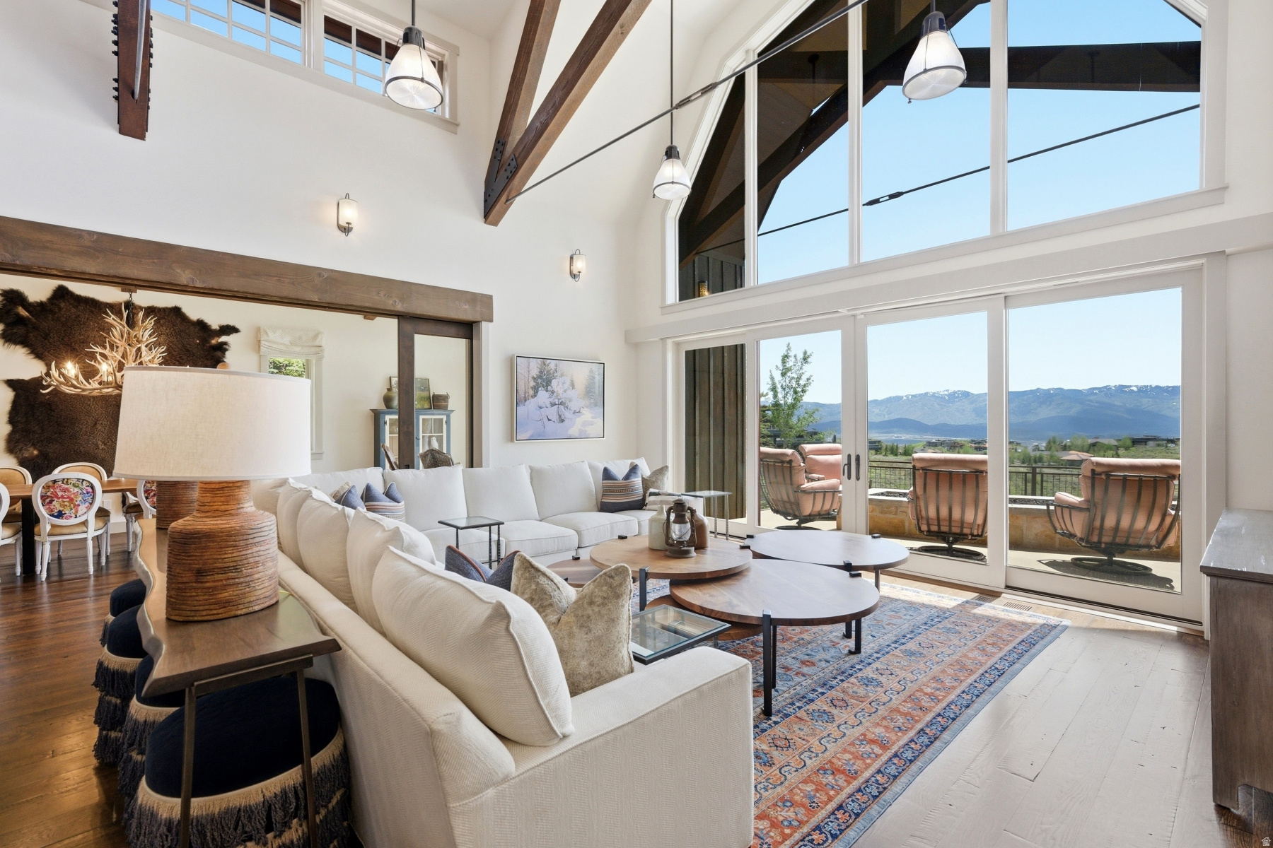 THE SUMMIT - Residential
