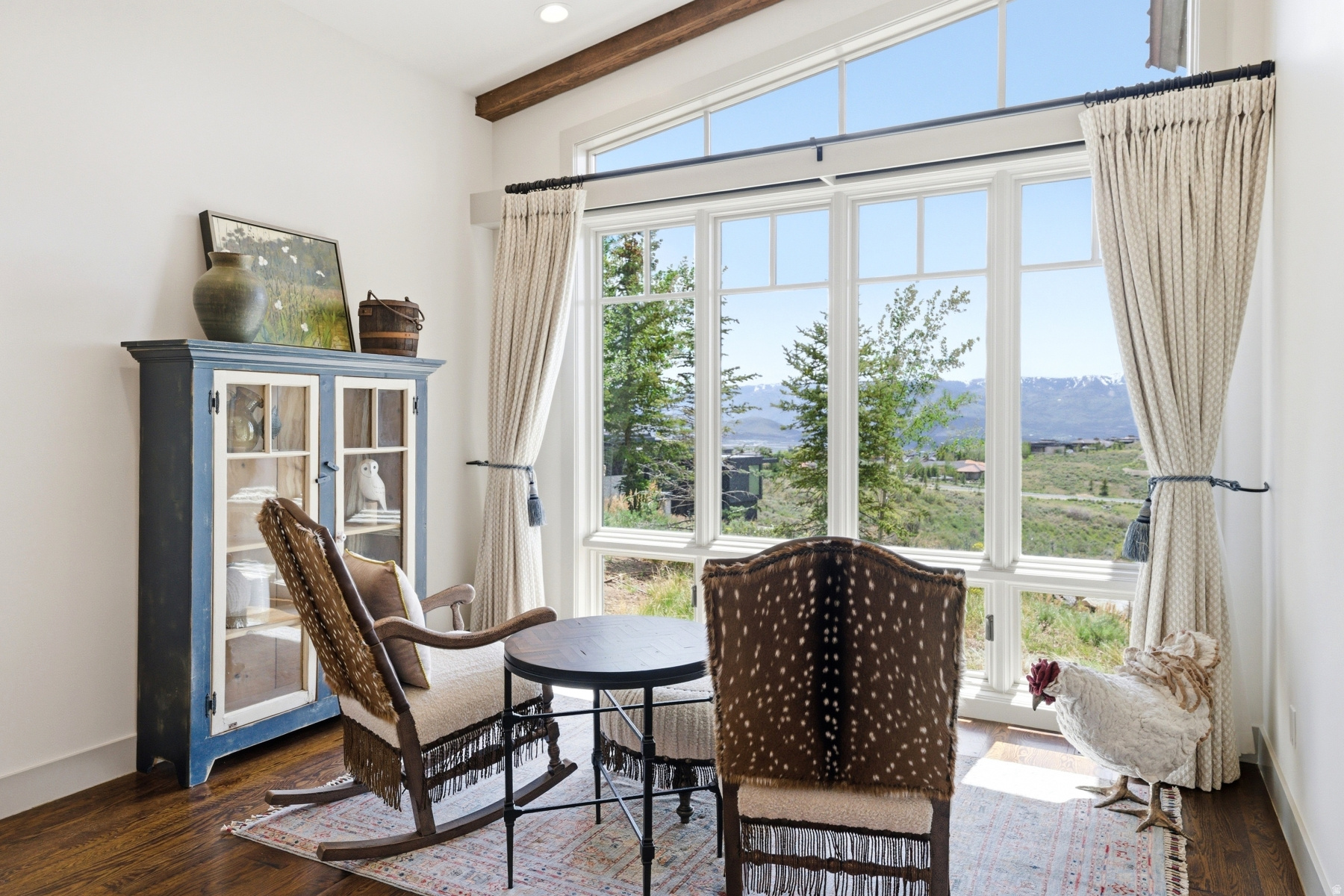 THE SUMMIT - Residential