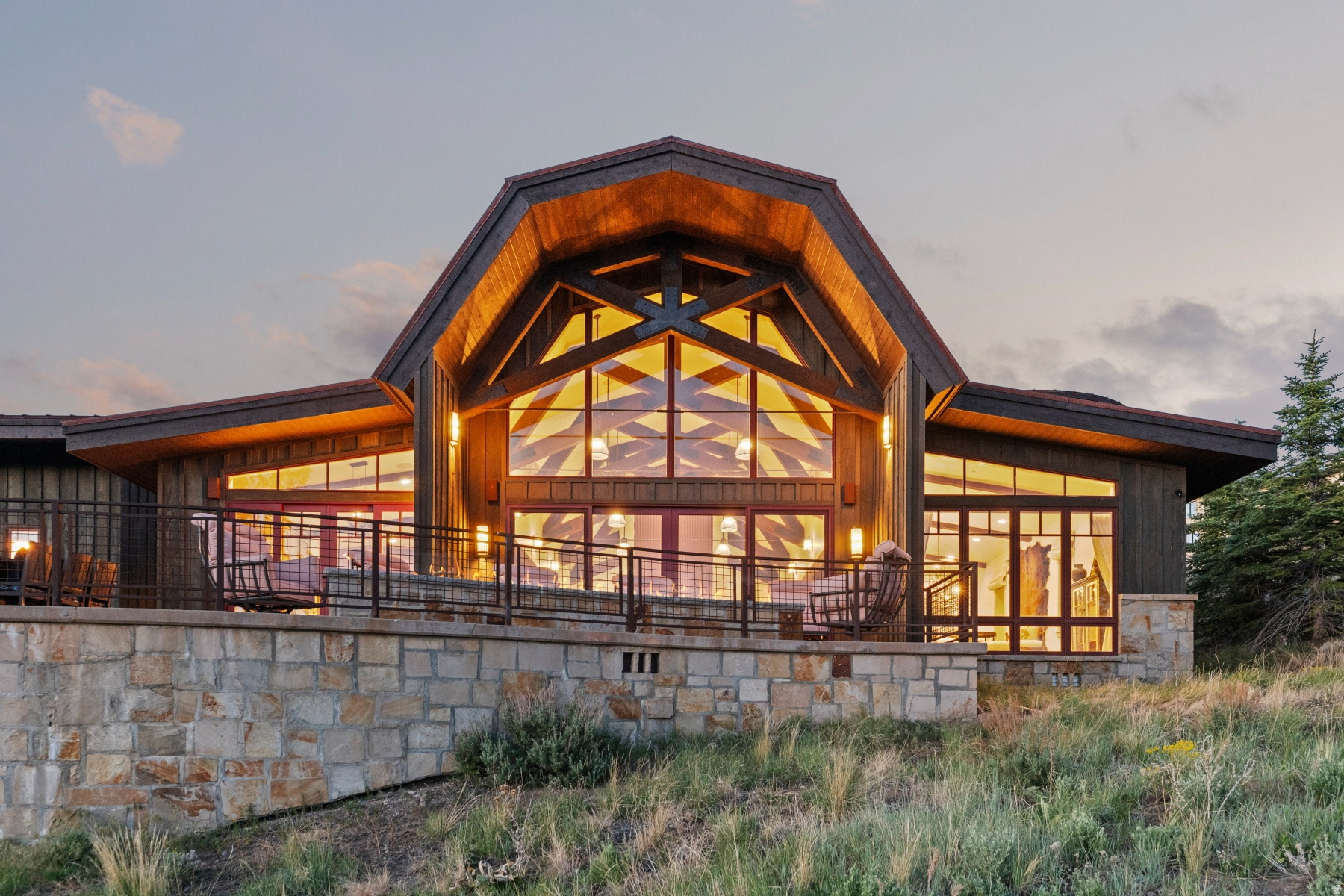 THE SUMMIT - Residential