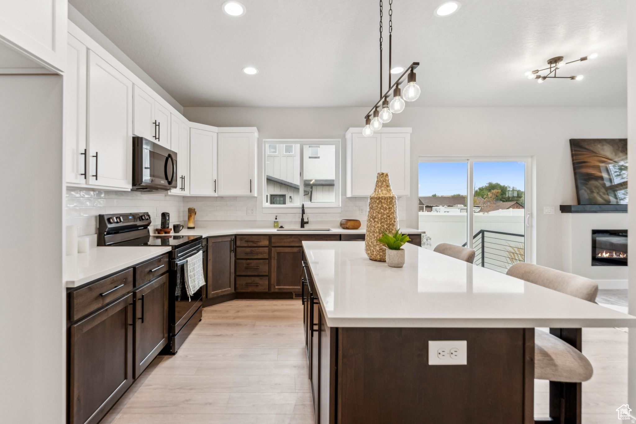 MEADOWS - Residential