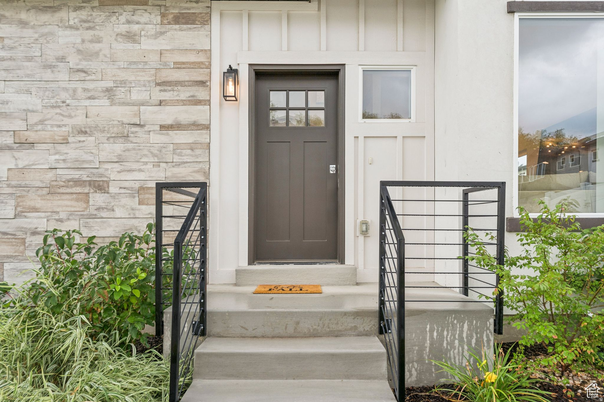 MEADOWS - Residential