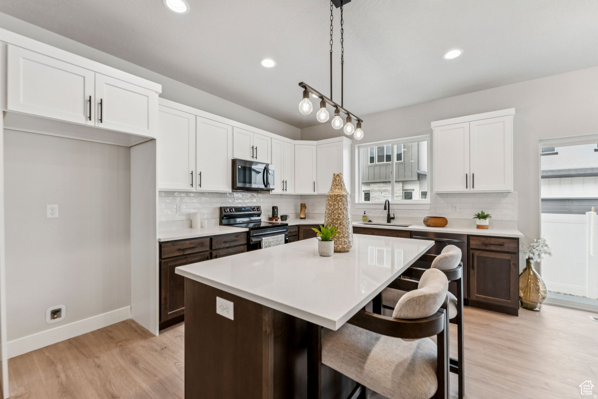 MEADOWS - Residential