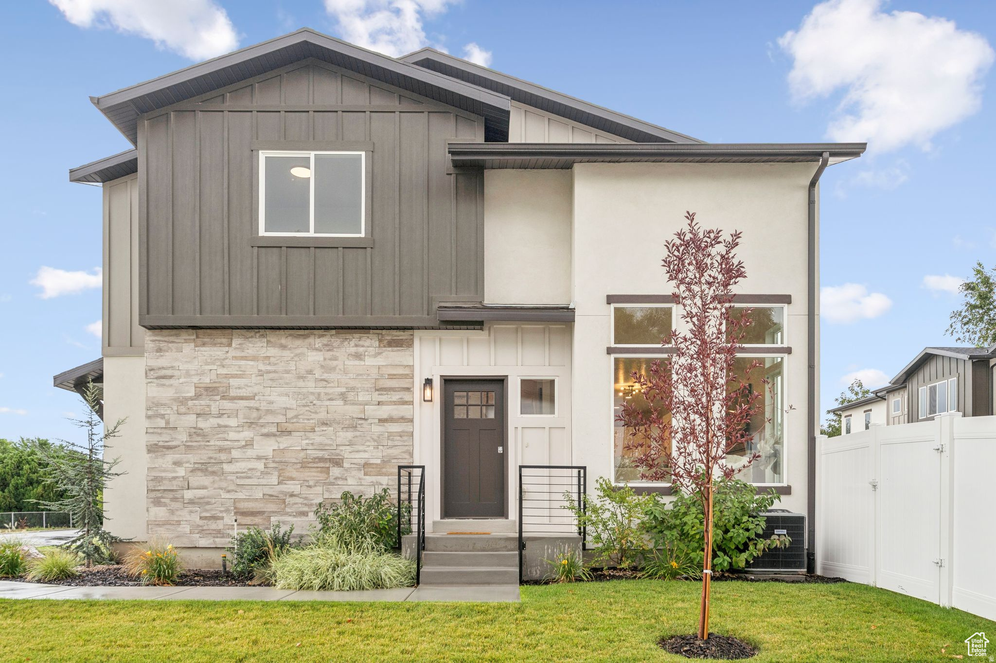 MEADOWS - Residential