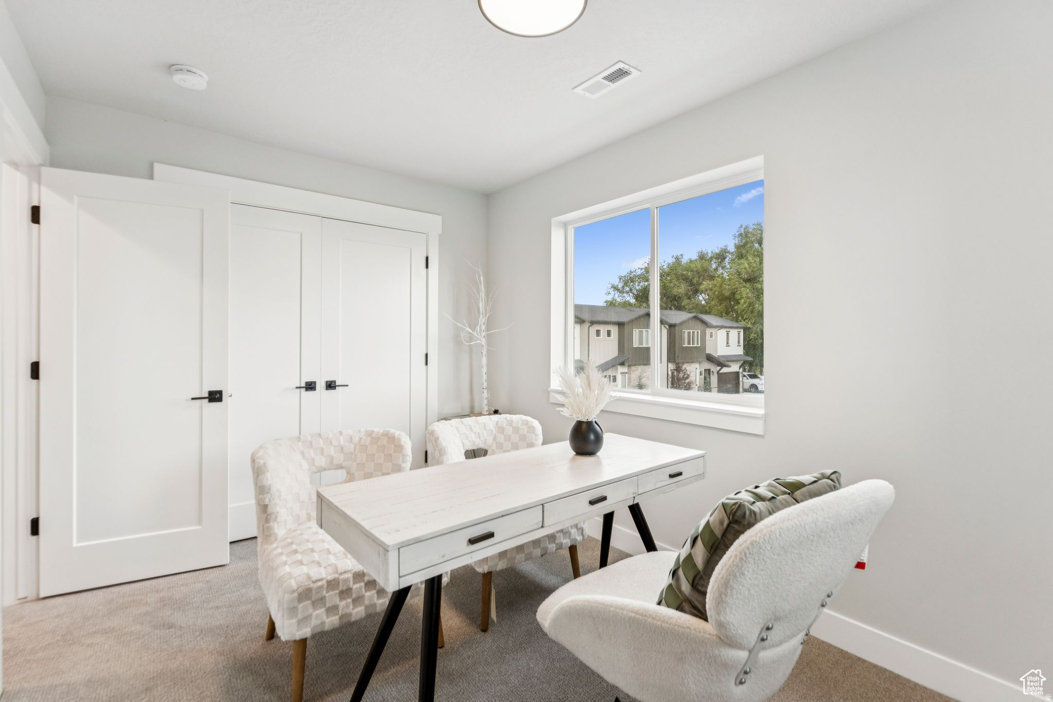 MEADOWS - Residential