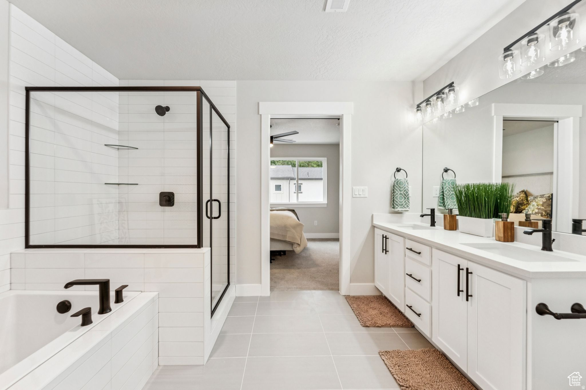 MEADOWS - Residential