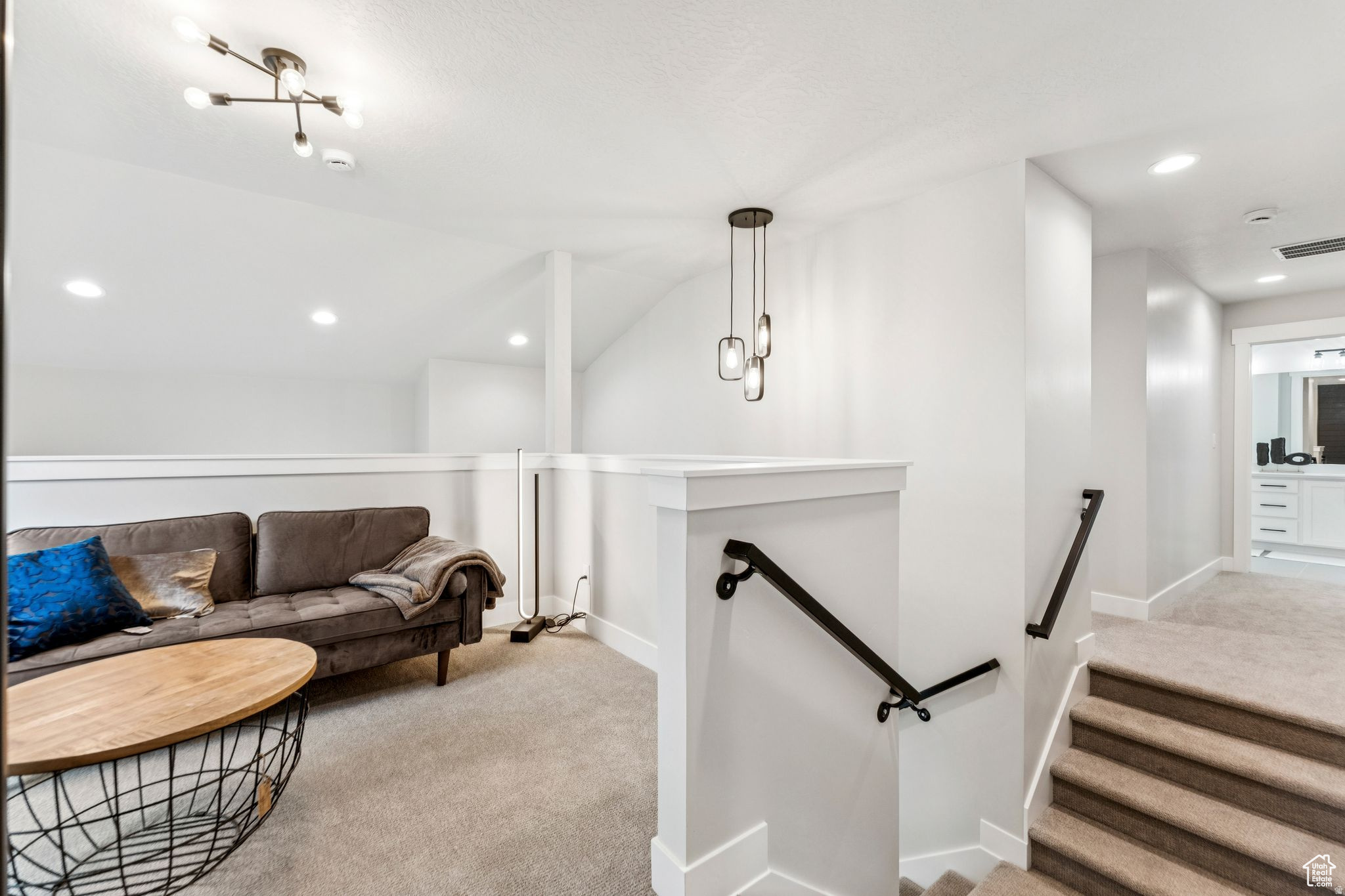 MEADOWS - Residential