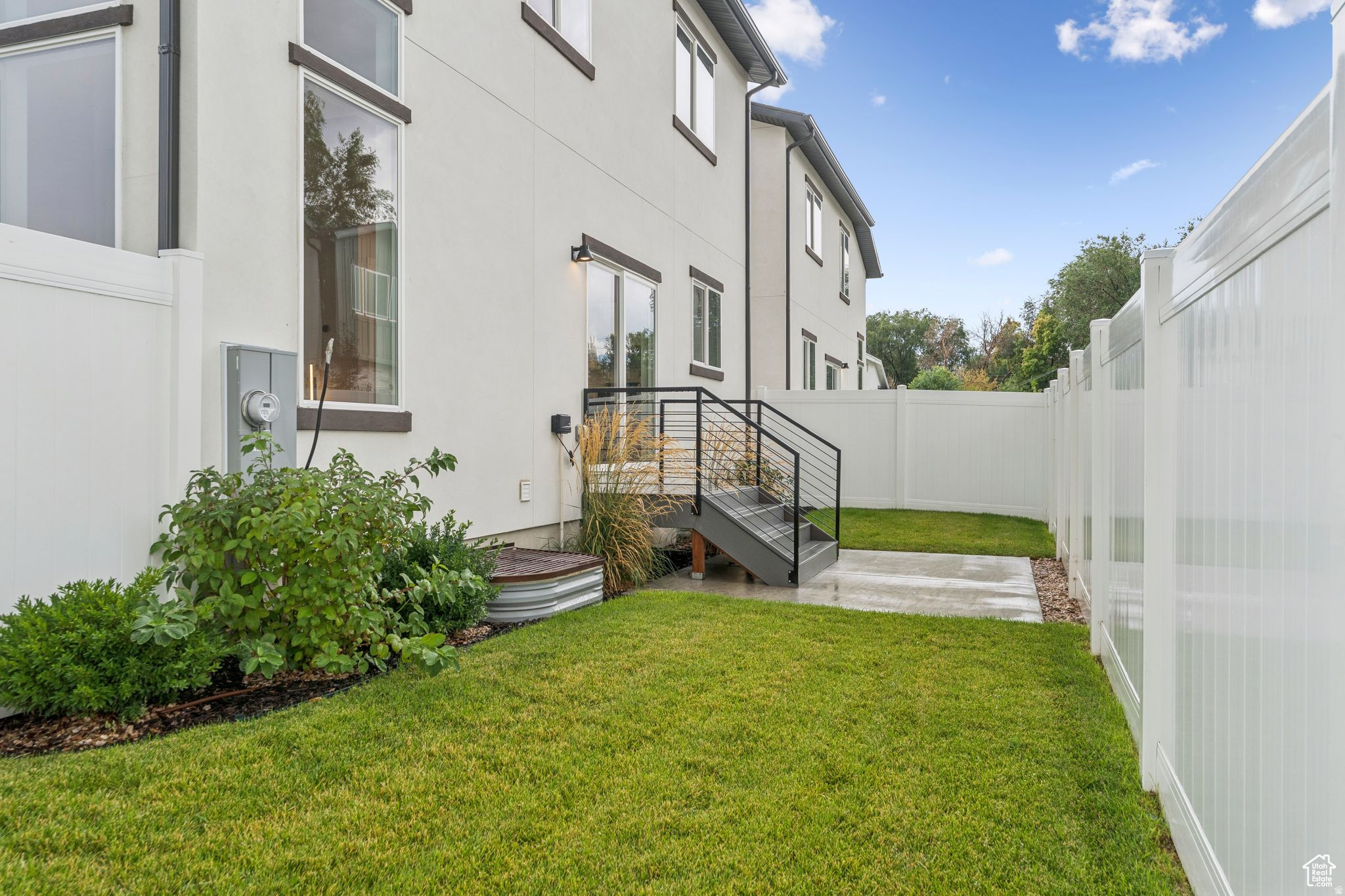MEADOWS - Residential