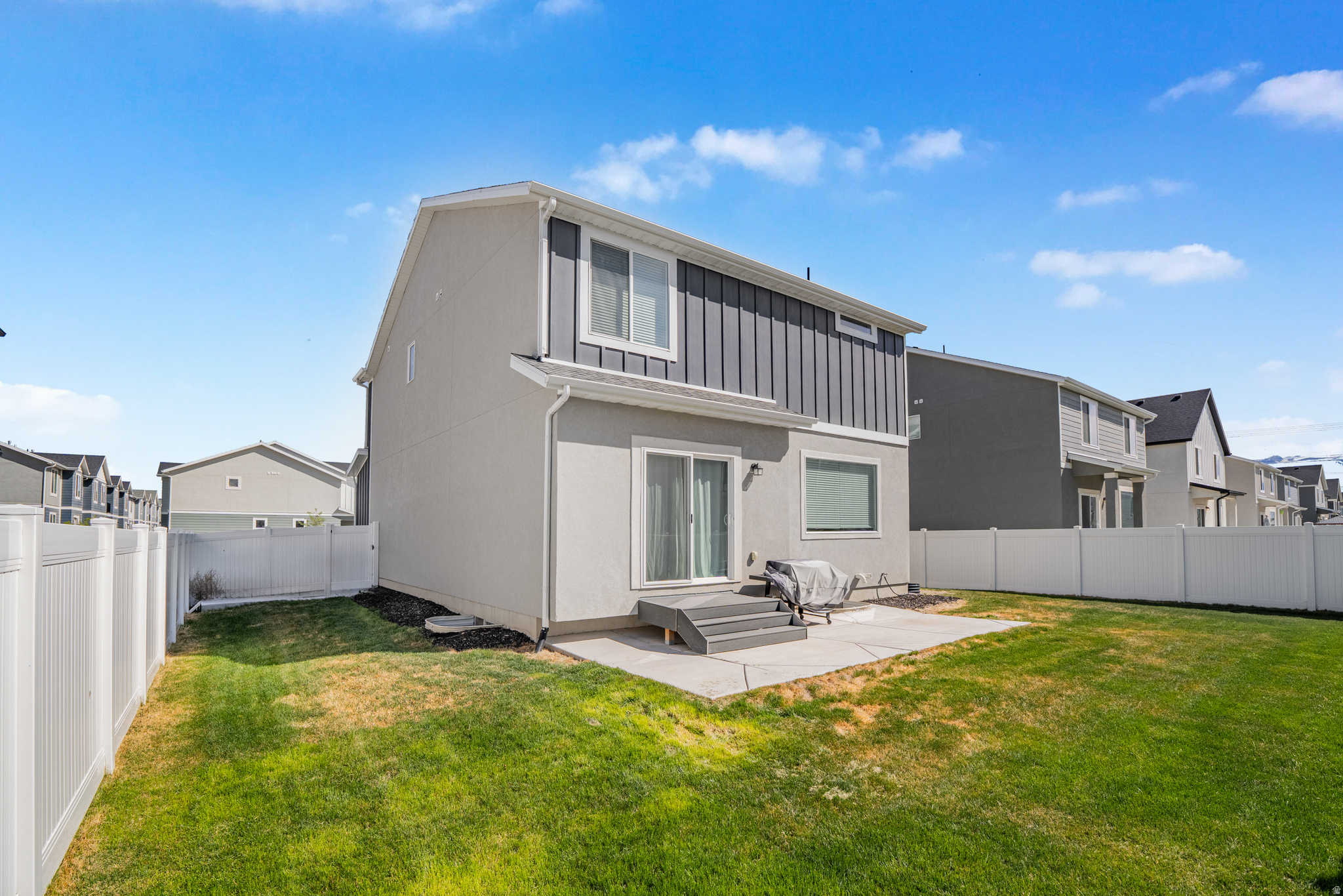 SPRING RANCH - Residential
