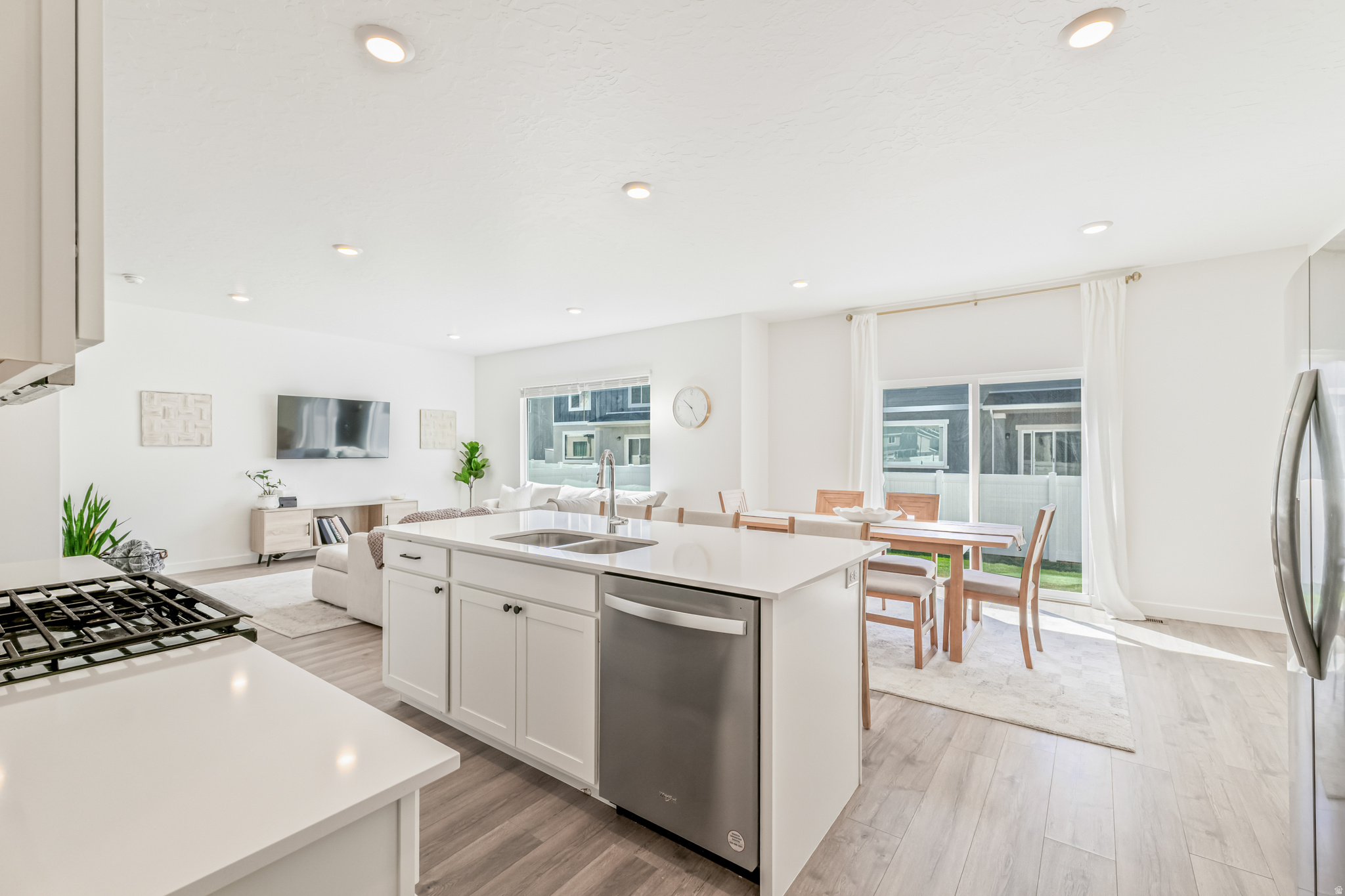 SPRING RANCH - Residential