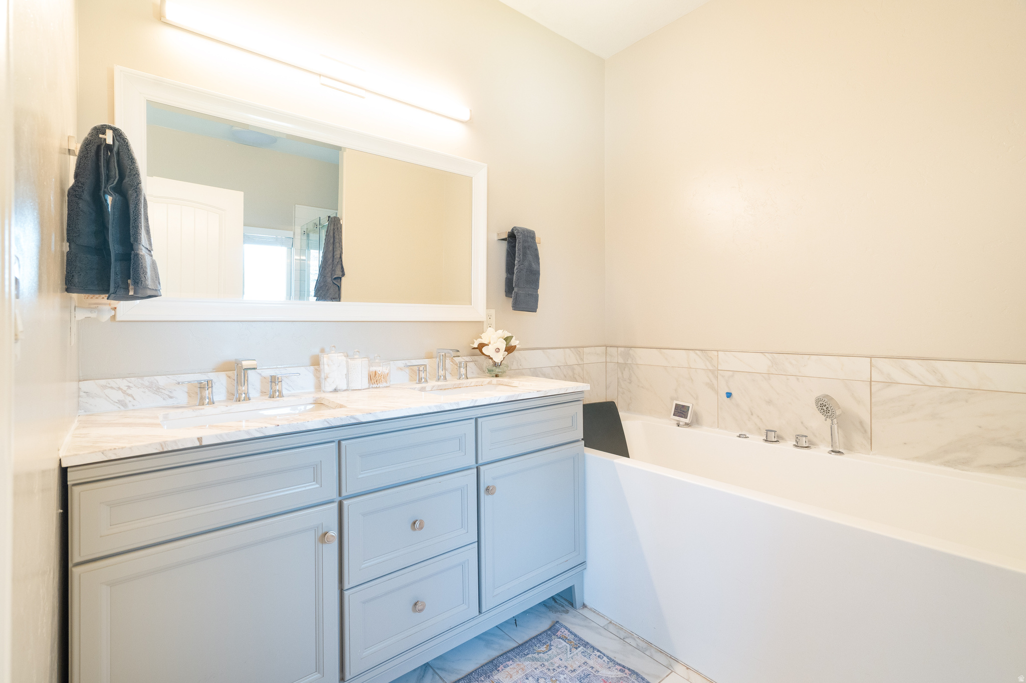 SUNCREST MEADOW - Residential