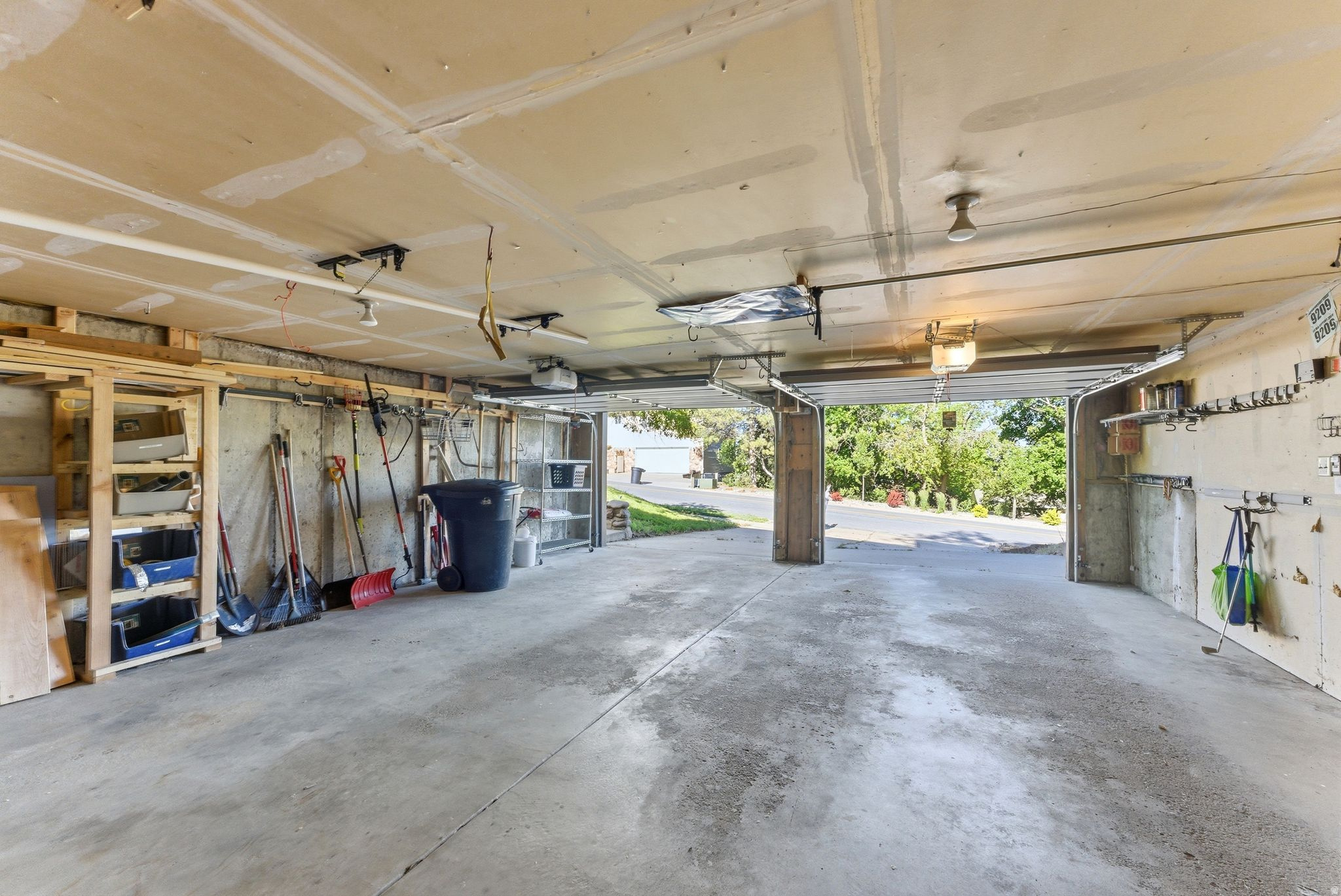 NORTH POINT COVE SUB - Residential