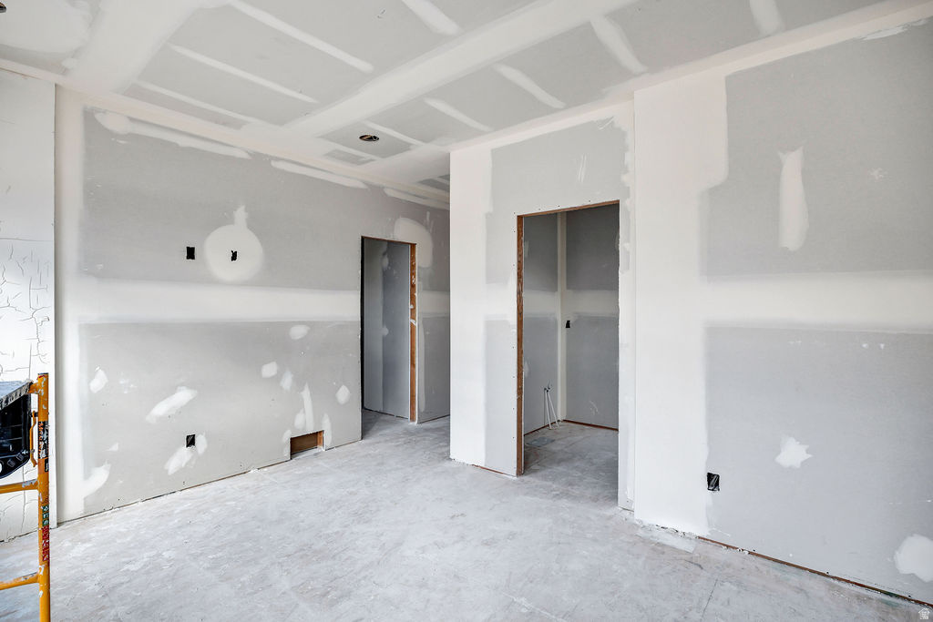HOMES ON THE KNOLL - Residential