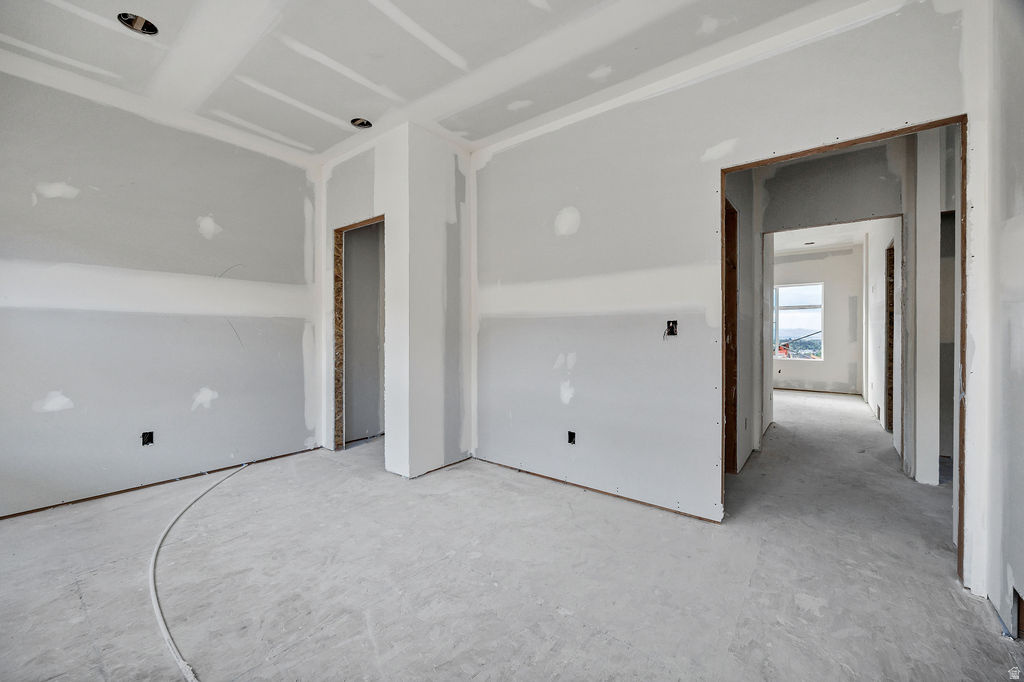 HOMES ON THE KNOLL - Residential