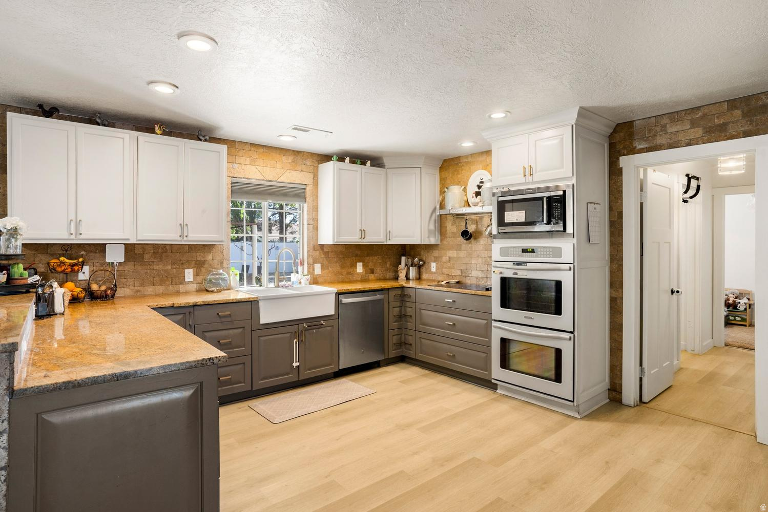 SANTA CLARA HEIGHTS L - Residential