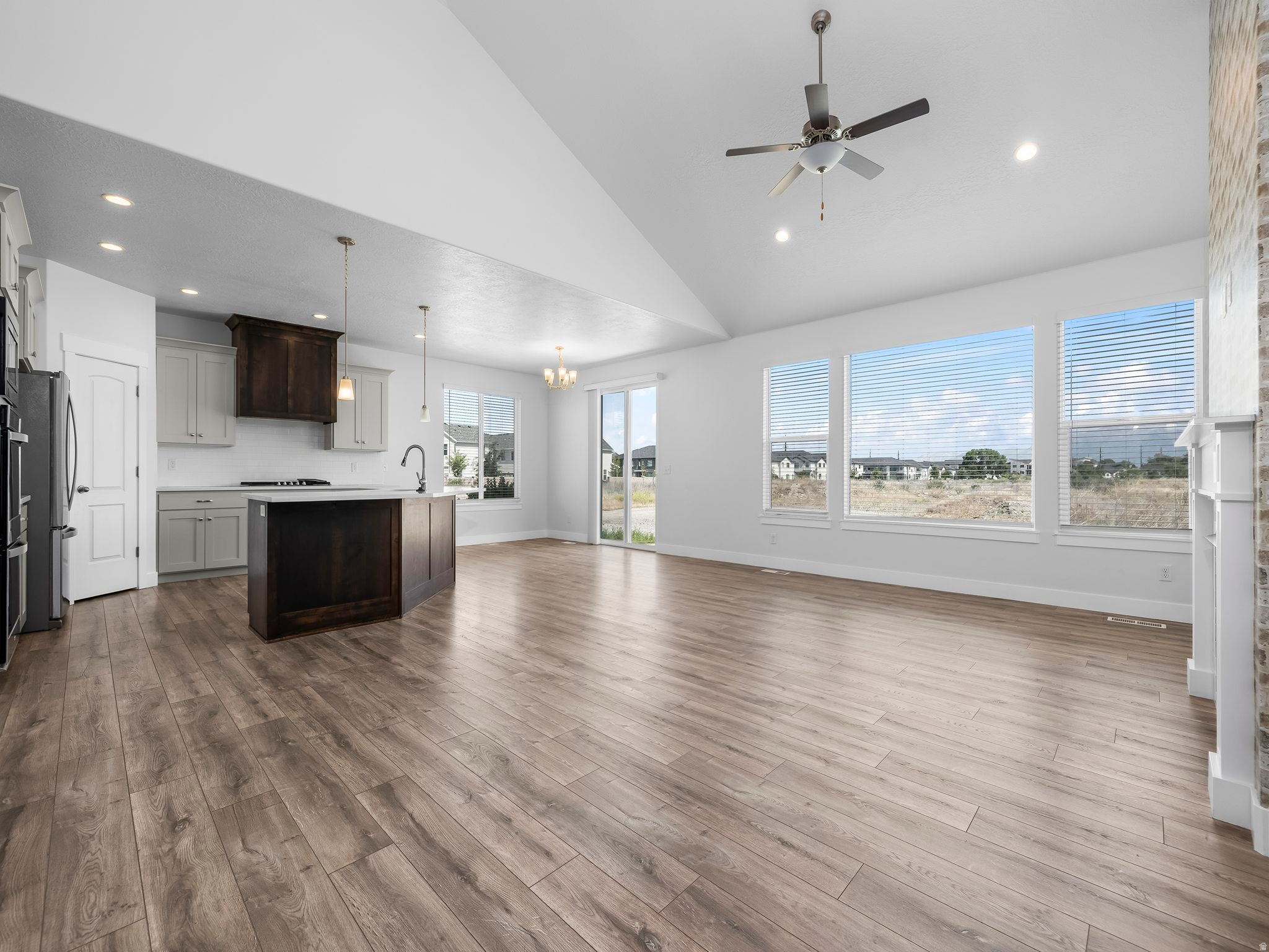 ANNIES ACRES - Residential