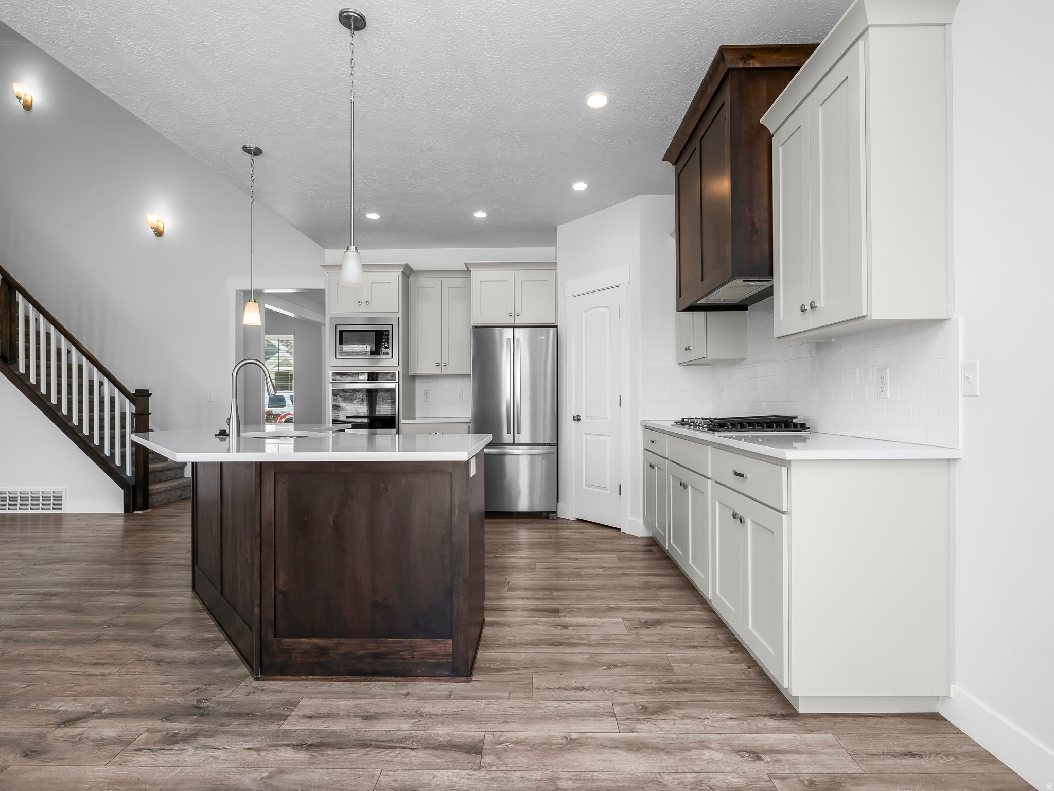 ANNIES ACRES - Residential