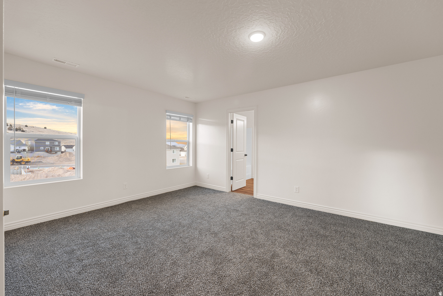 SUMMIT HILLS - Residential