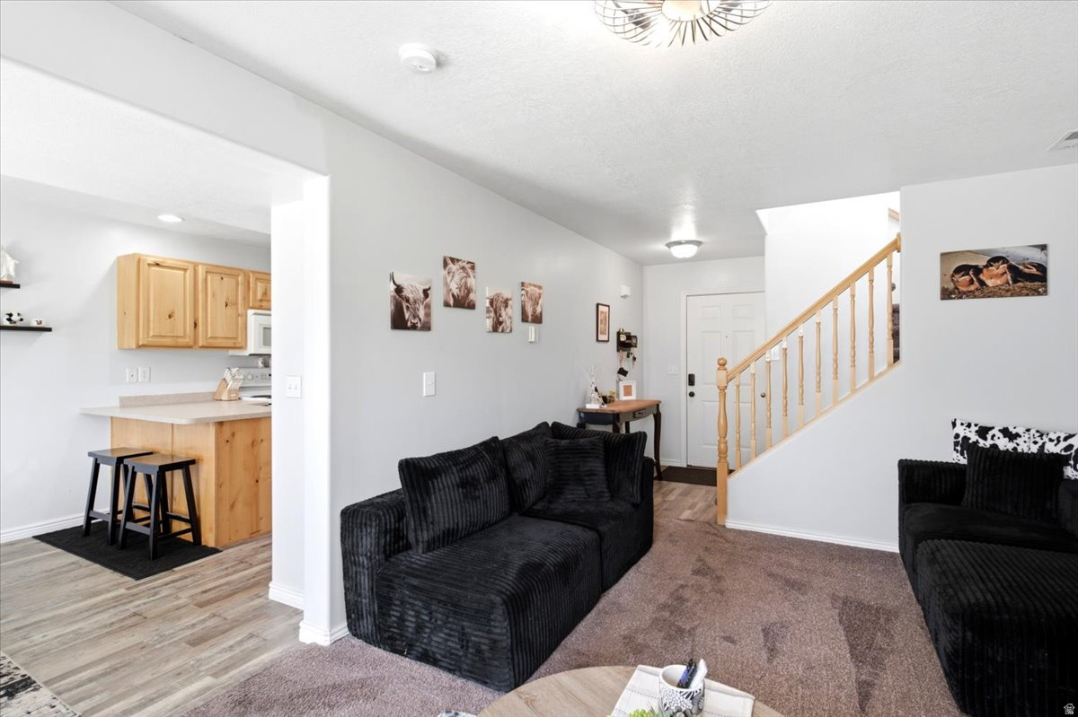 MAPLEWOOD VILLAGE - Residential