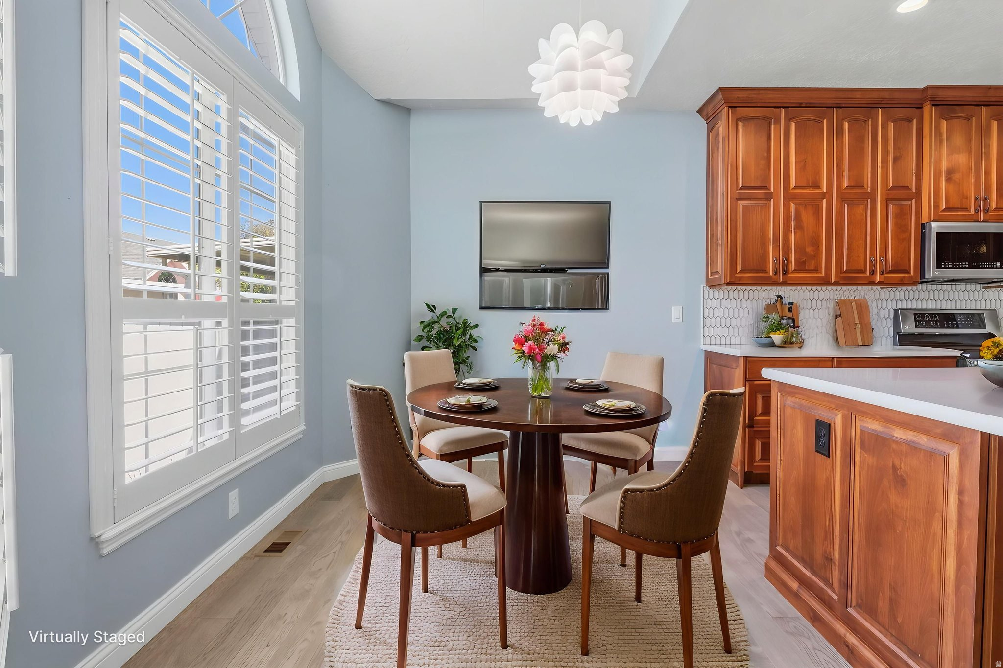 TITHING HILL - Residential