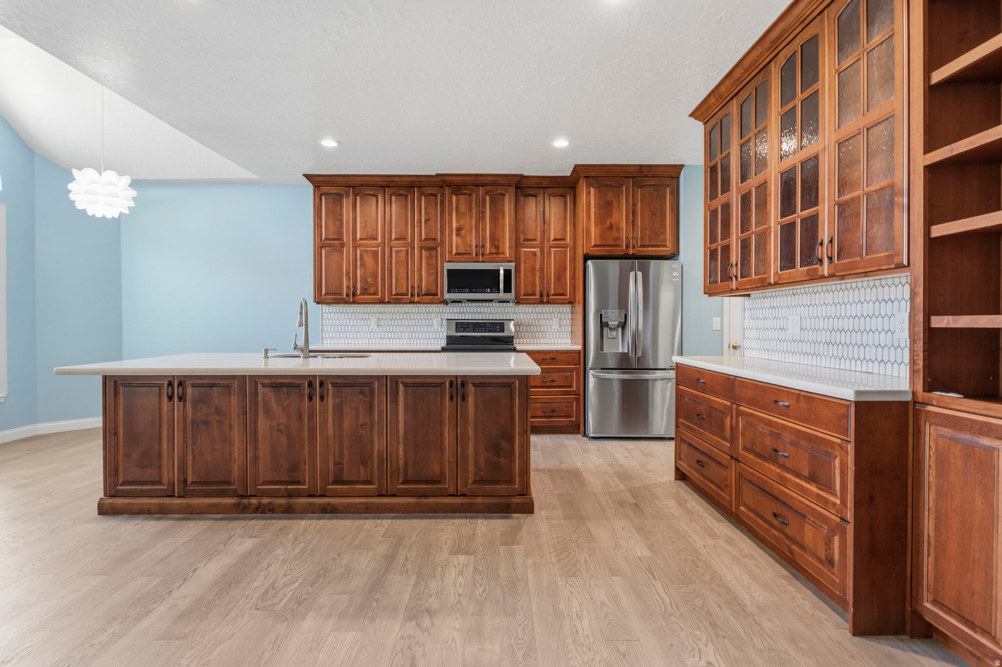 TITHING HILL - Residential
